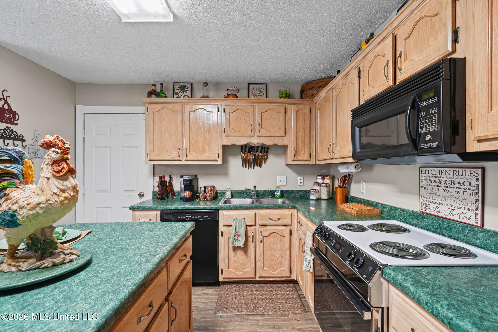 7831 Richland Drive Property Photo 11