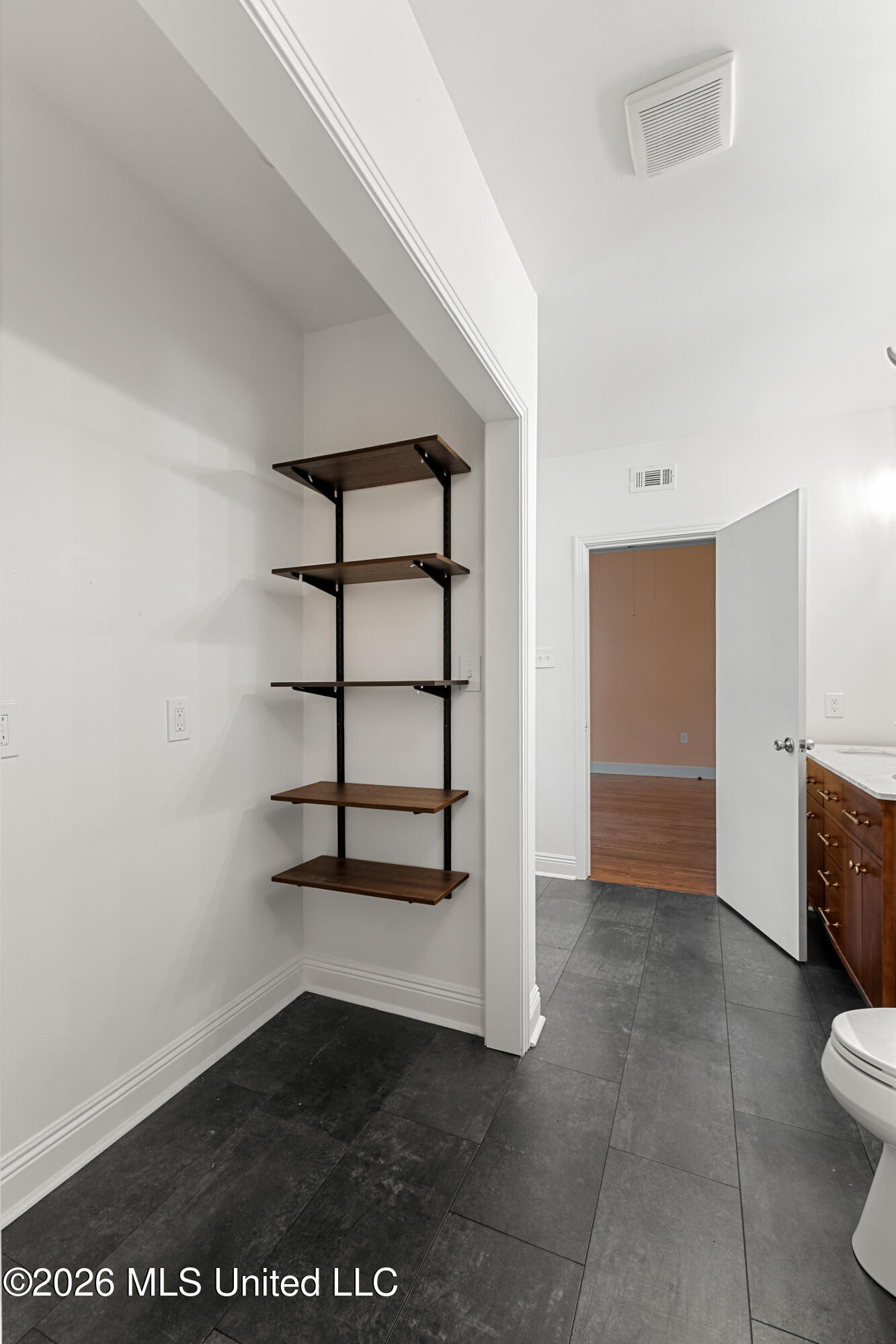 125 S 12th Avenue Property Photo 28