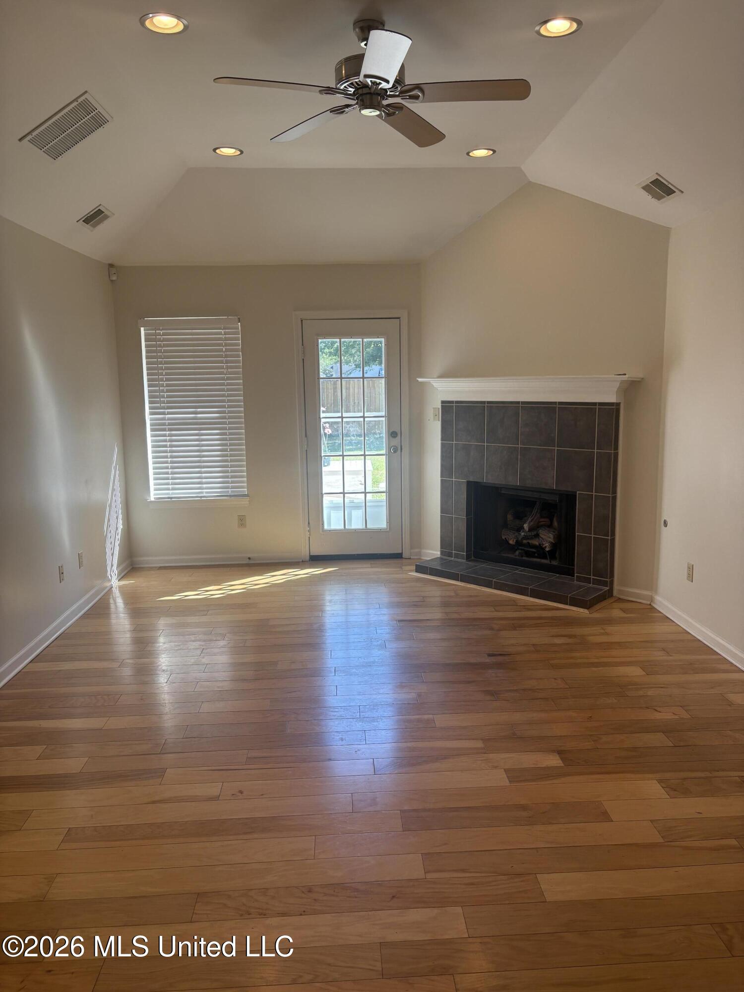 7056 Tudor Lane Property Photo 4