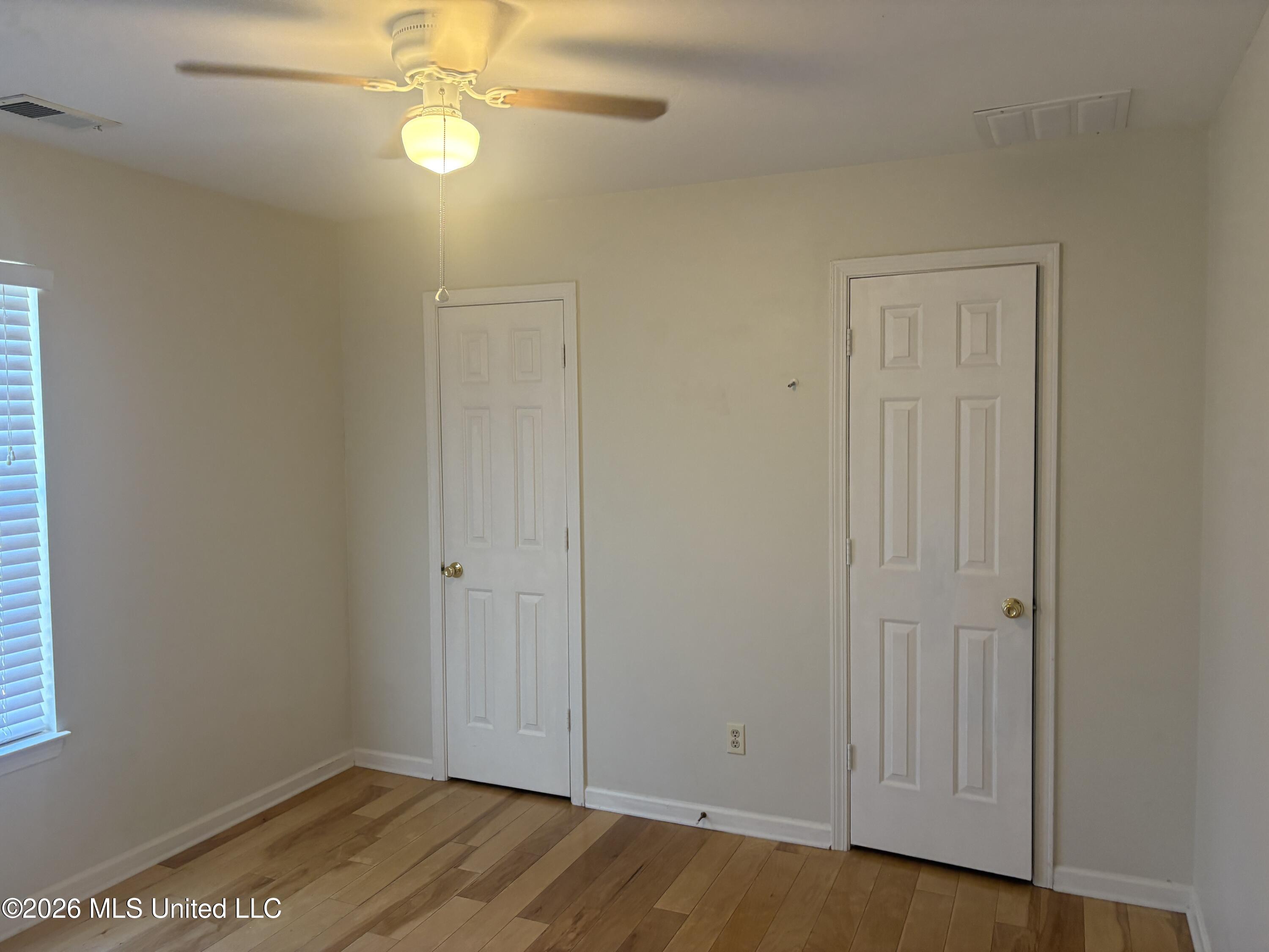 7056 Tudor Lane Property Photo 10