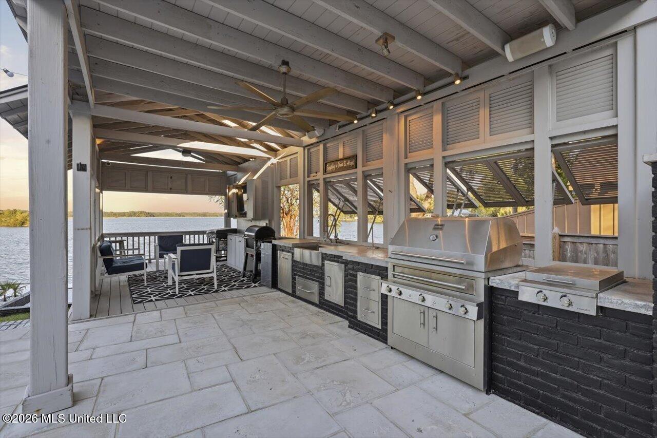 205 Audubon Point Drive Property Photo 12