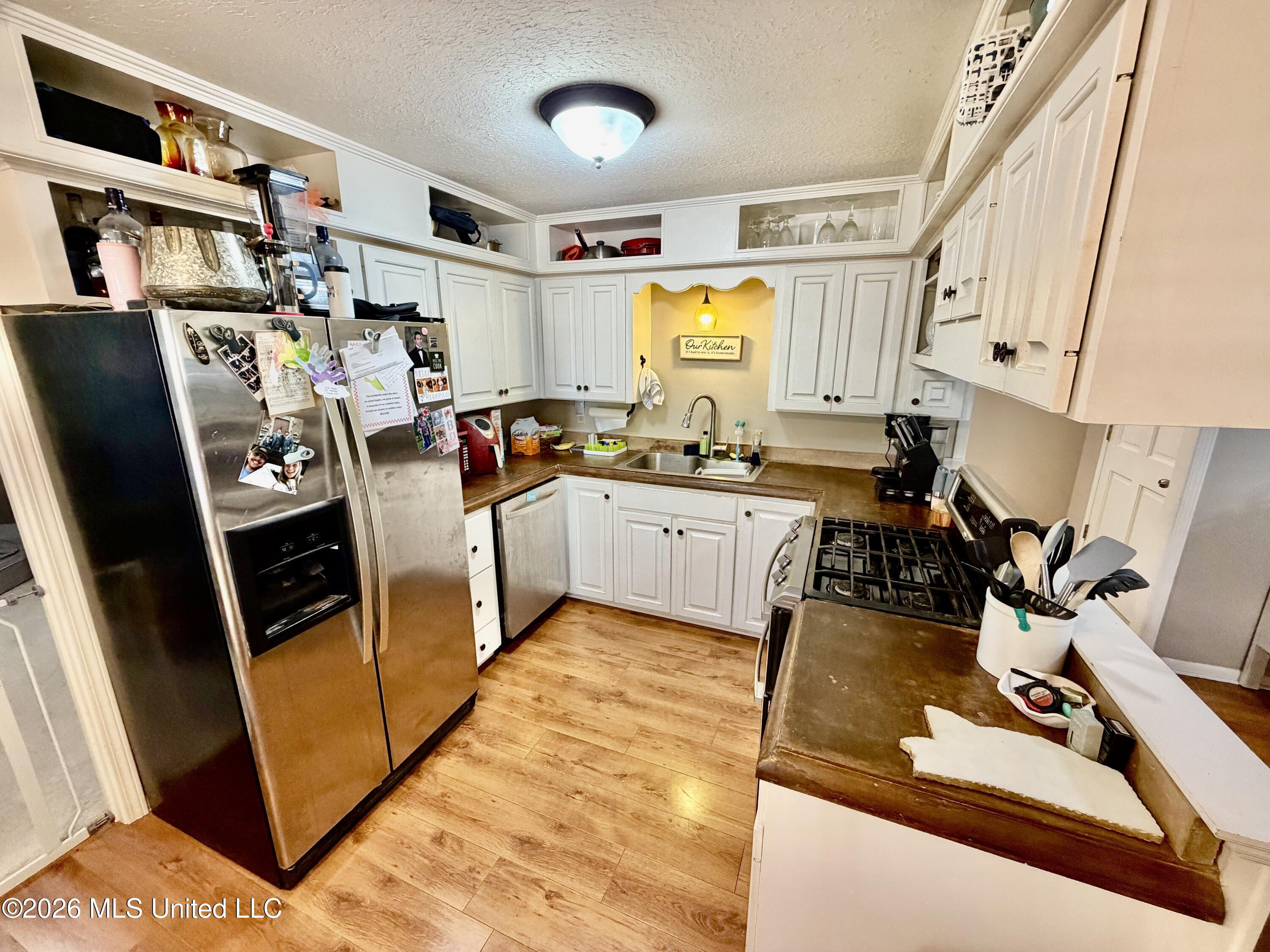 1712 Bellavista Road Property Photo 3