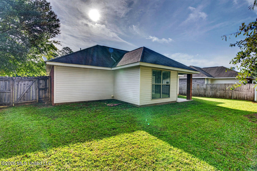 13687 Lawton Lane Property Photo 22
