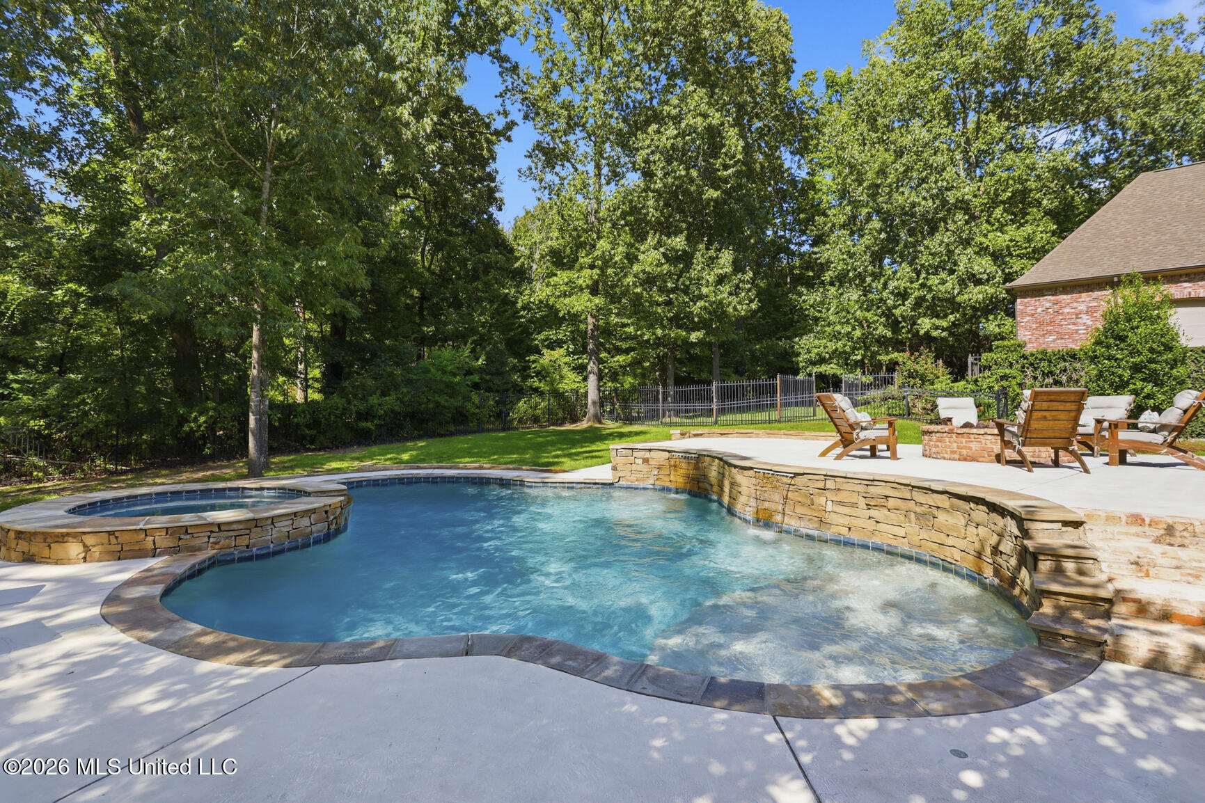 128 Langdon Drive Property Photo 65
