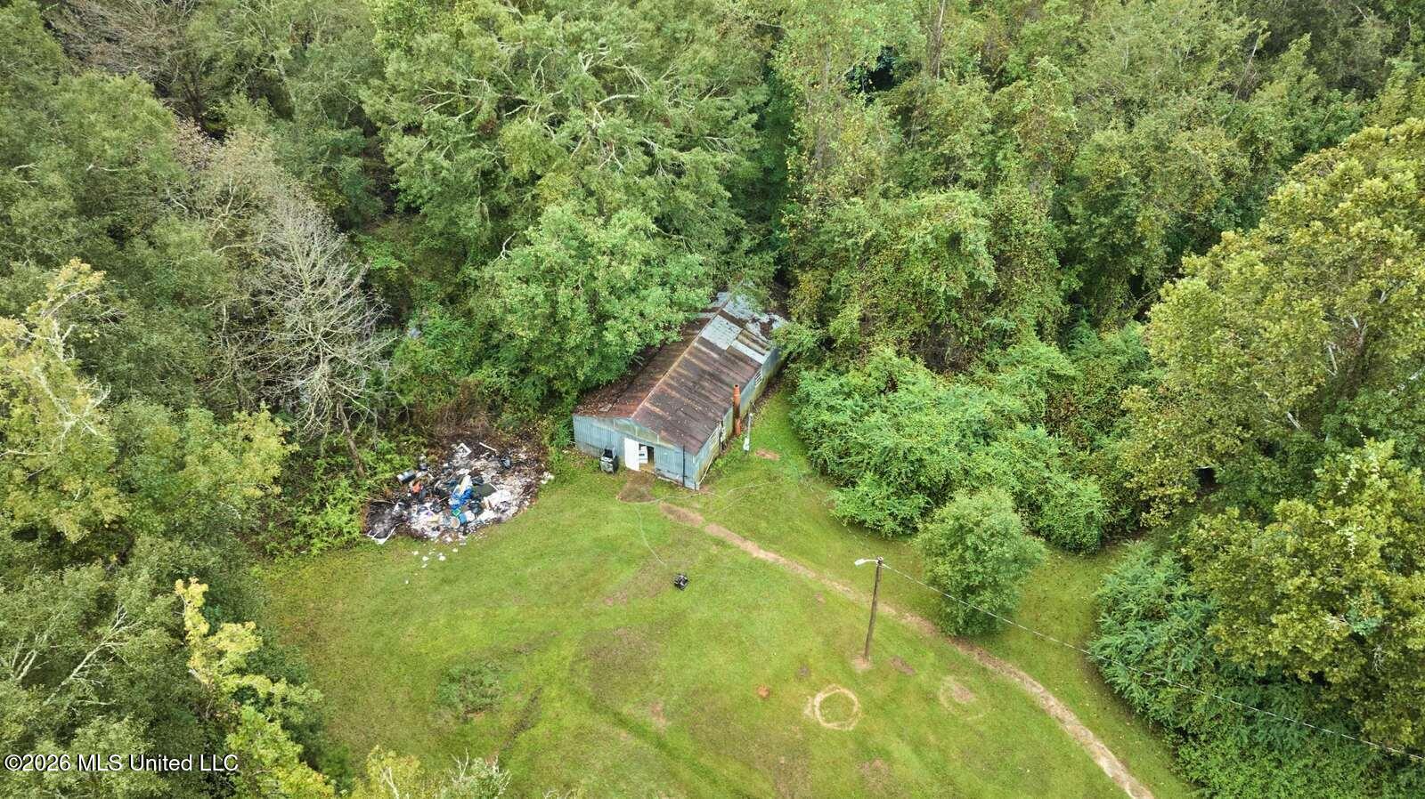1004 Sunshine Mountain Lane Property Photo 3
