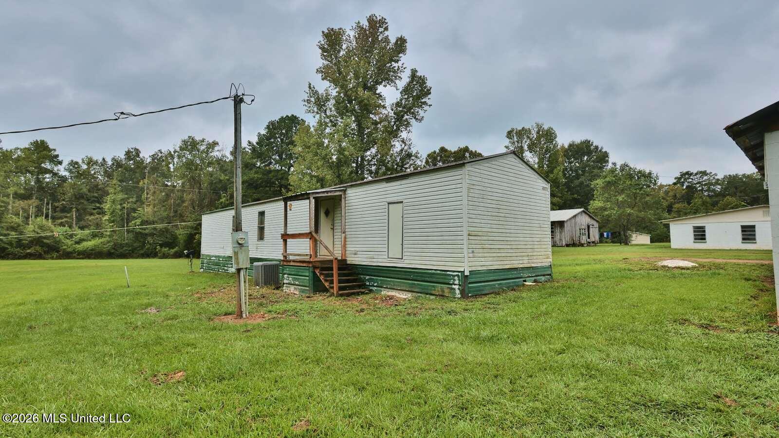 1004 Sunshine Mountain Lane Property Photo 8