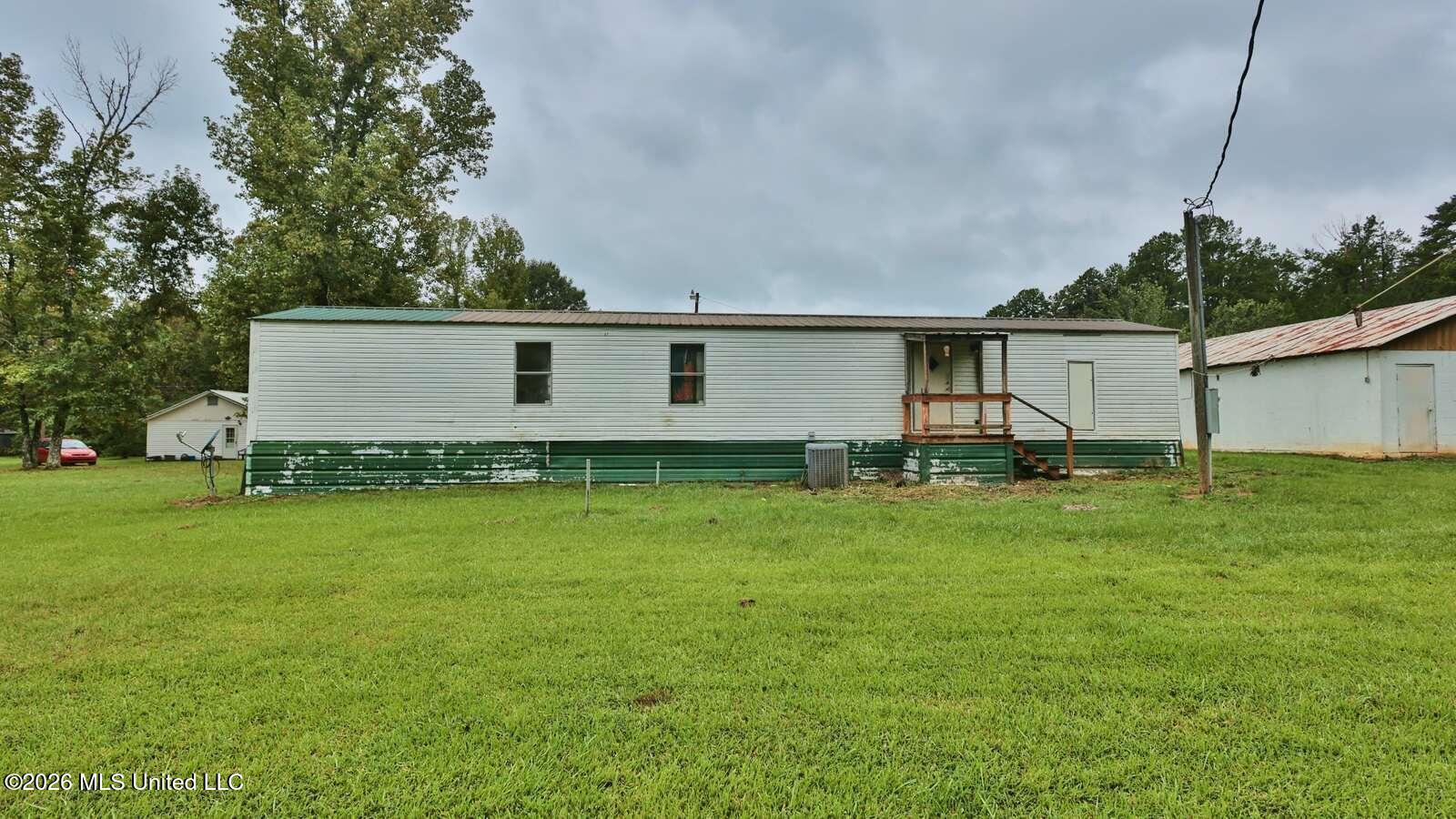 1004 Sunshine Mountain Lane Property Photo 9