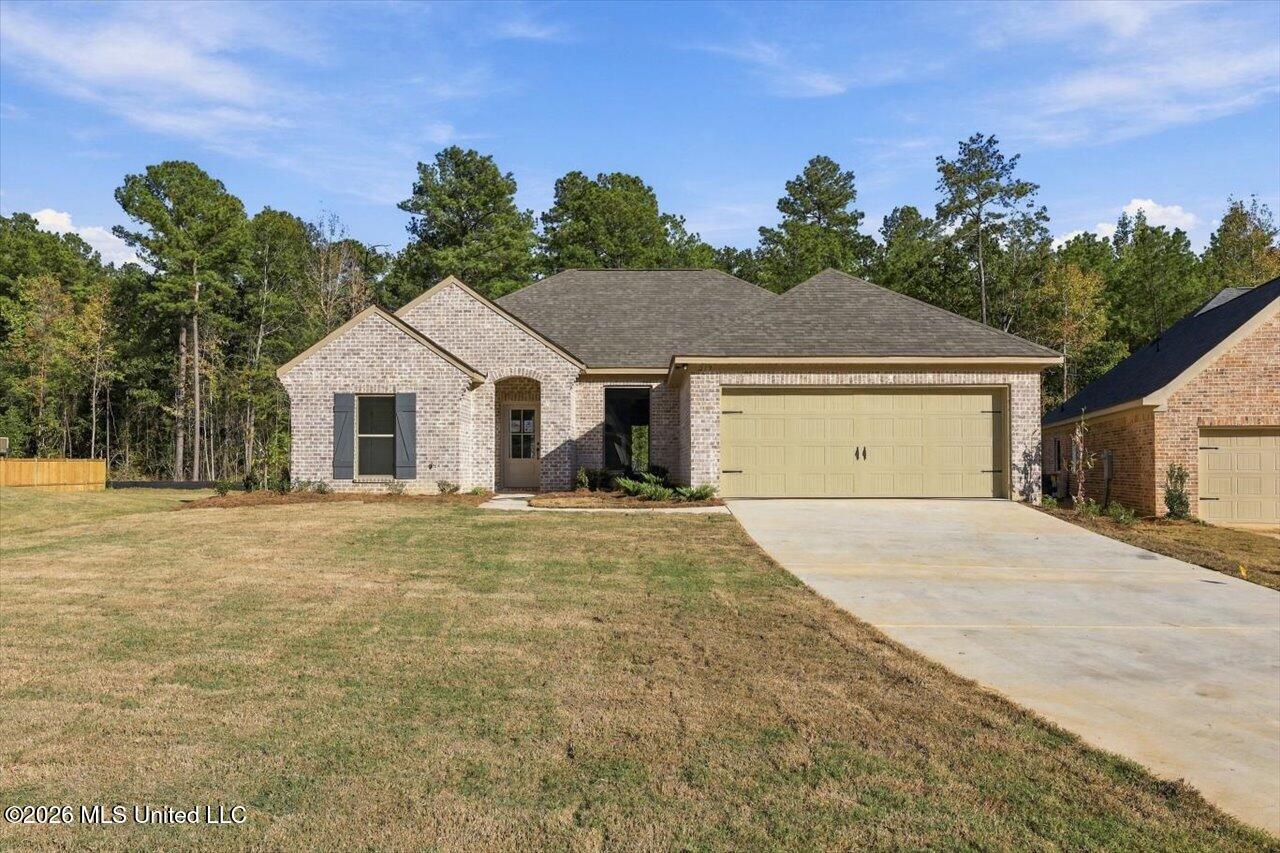 219 Anderson Oaks Drive Property Photo 1