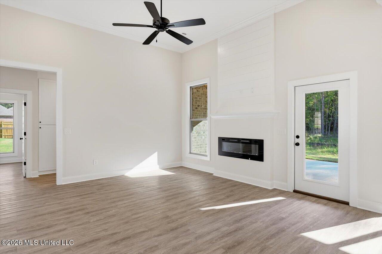 219 Anderson Oaks Drive Property Photo 6