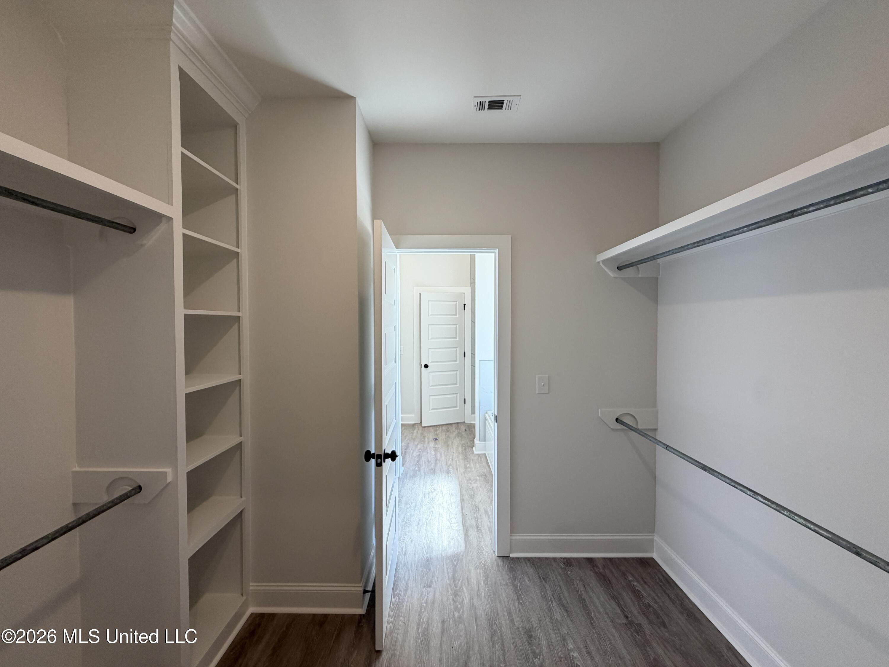 219 Anderson Oaks Drive Property Photo 17