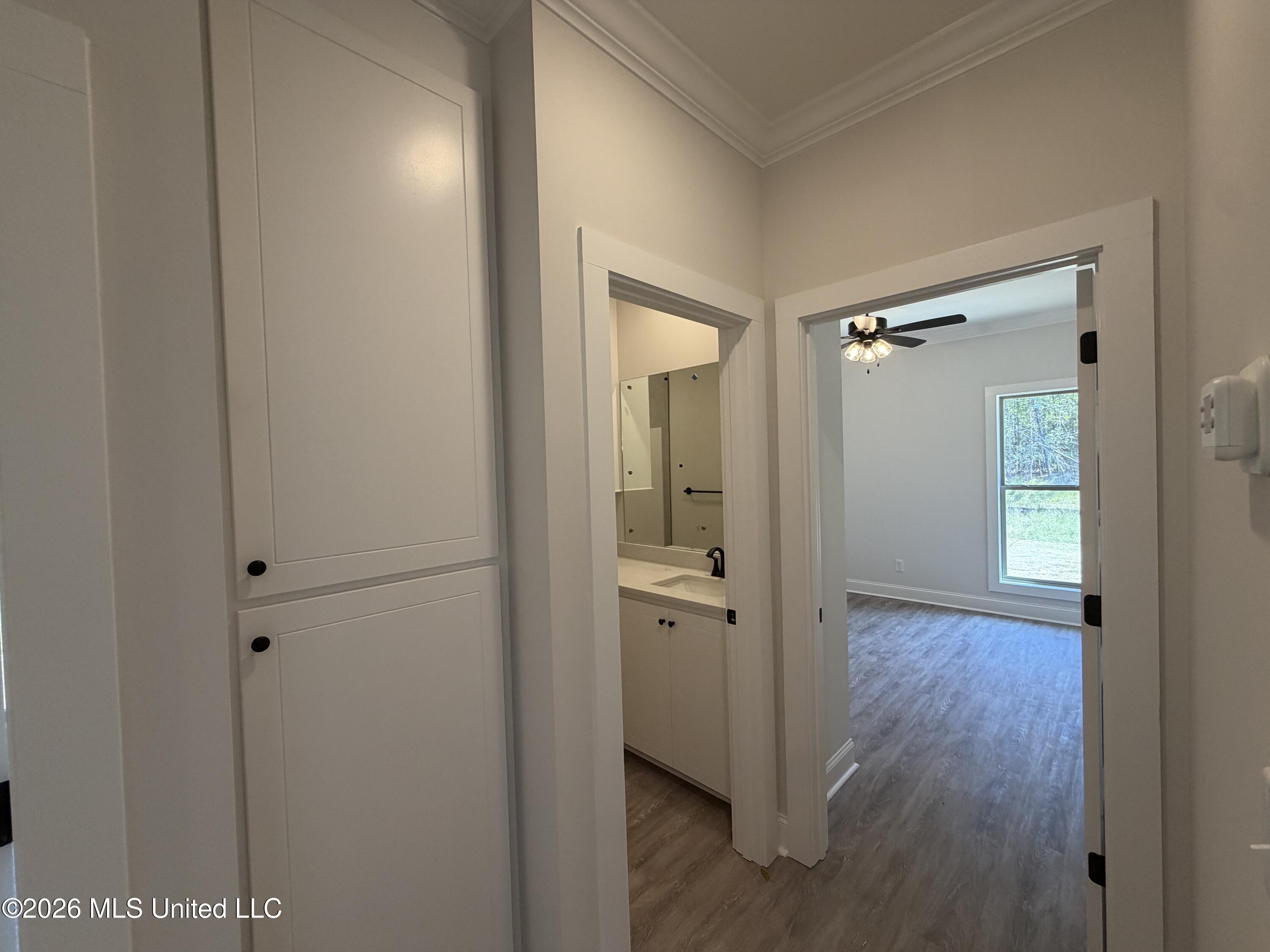 219 Anderson Oaks Drive Property Photo 18