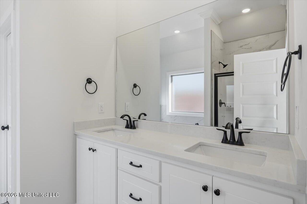 219 Anderson Oaks Drive Property Photo 21