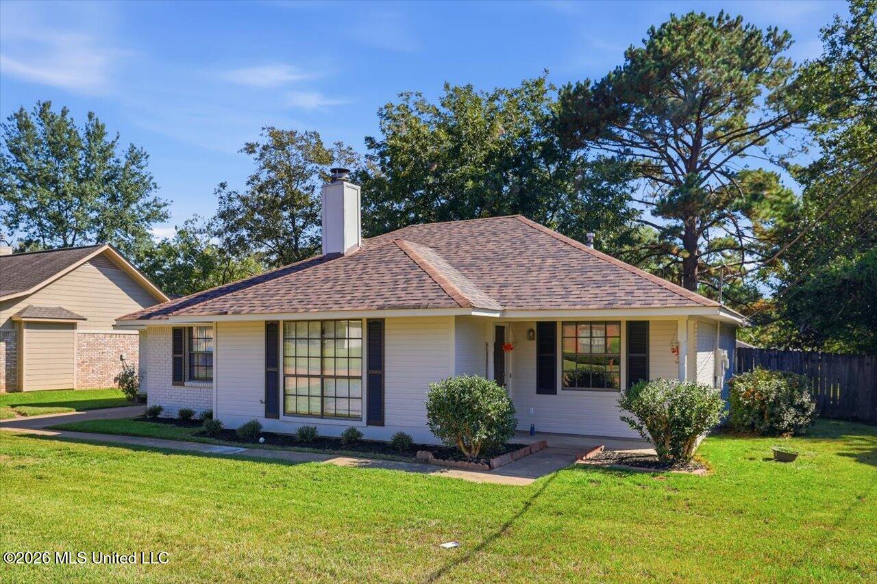4615 Wyndallwood Drive Property Photo 4
