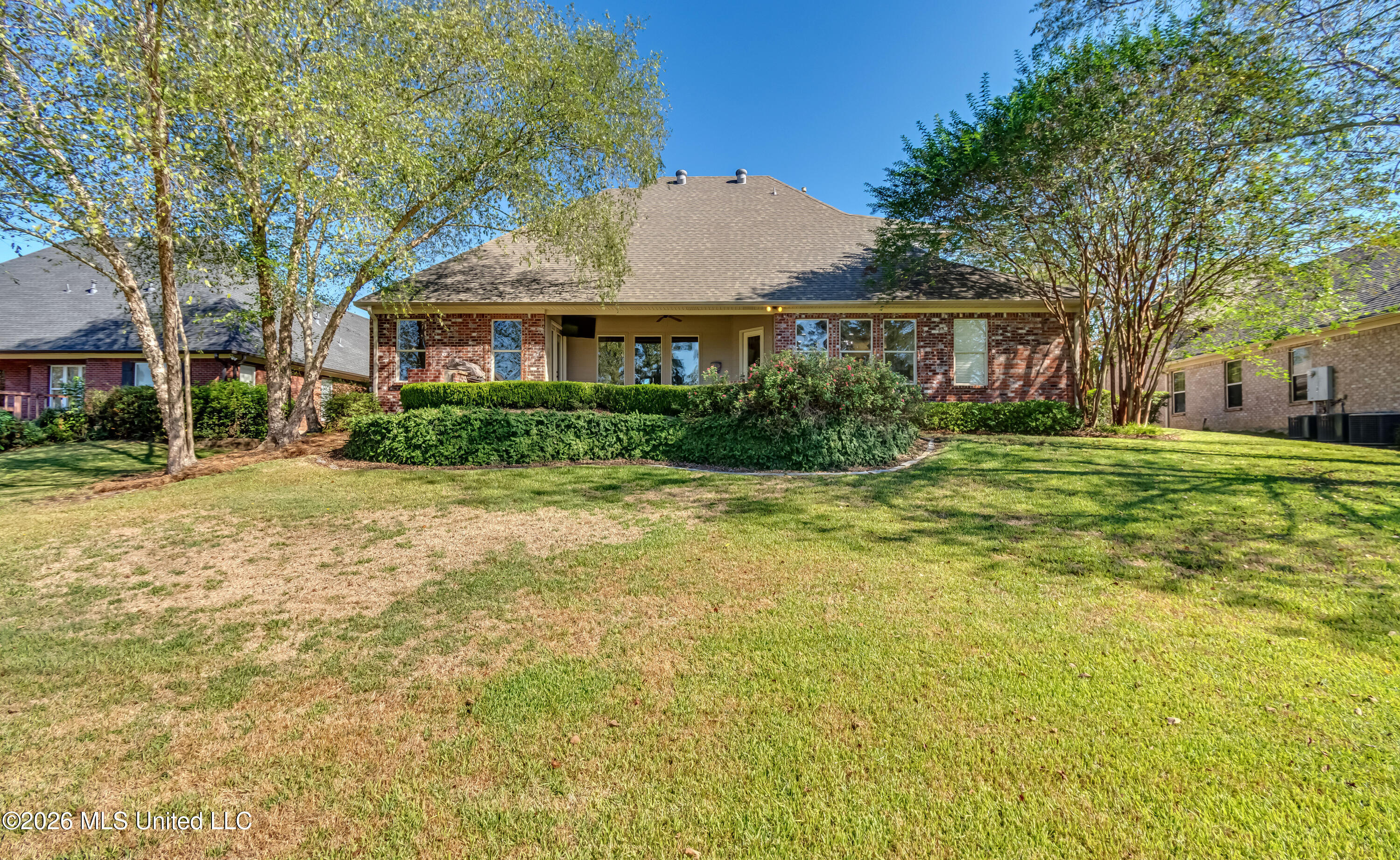 118 Woodlands Glen Circle Property Photo 9