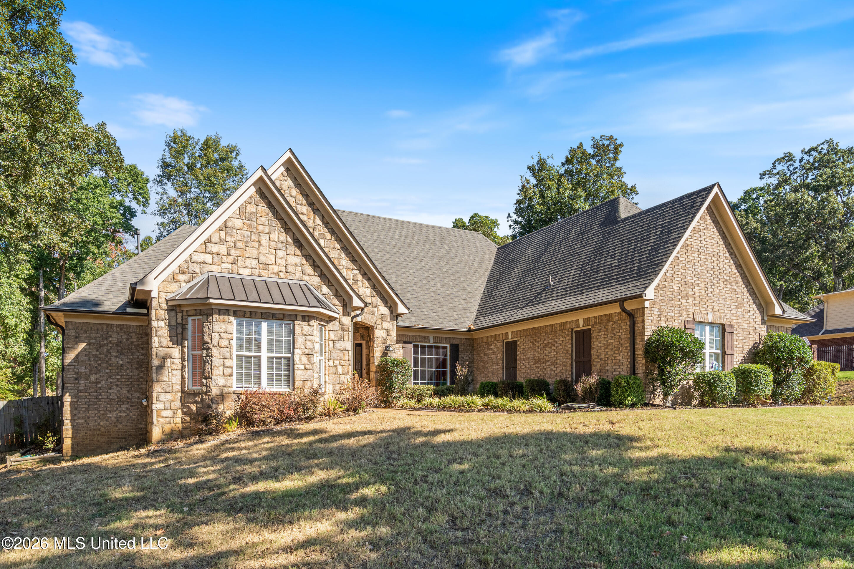 2138 College Road Property Photo 3