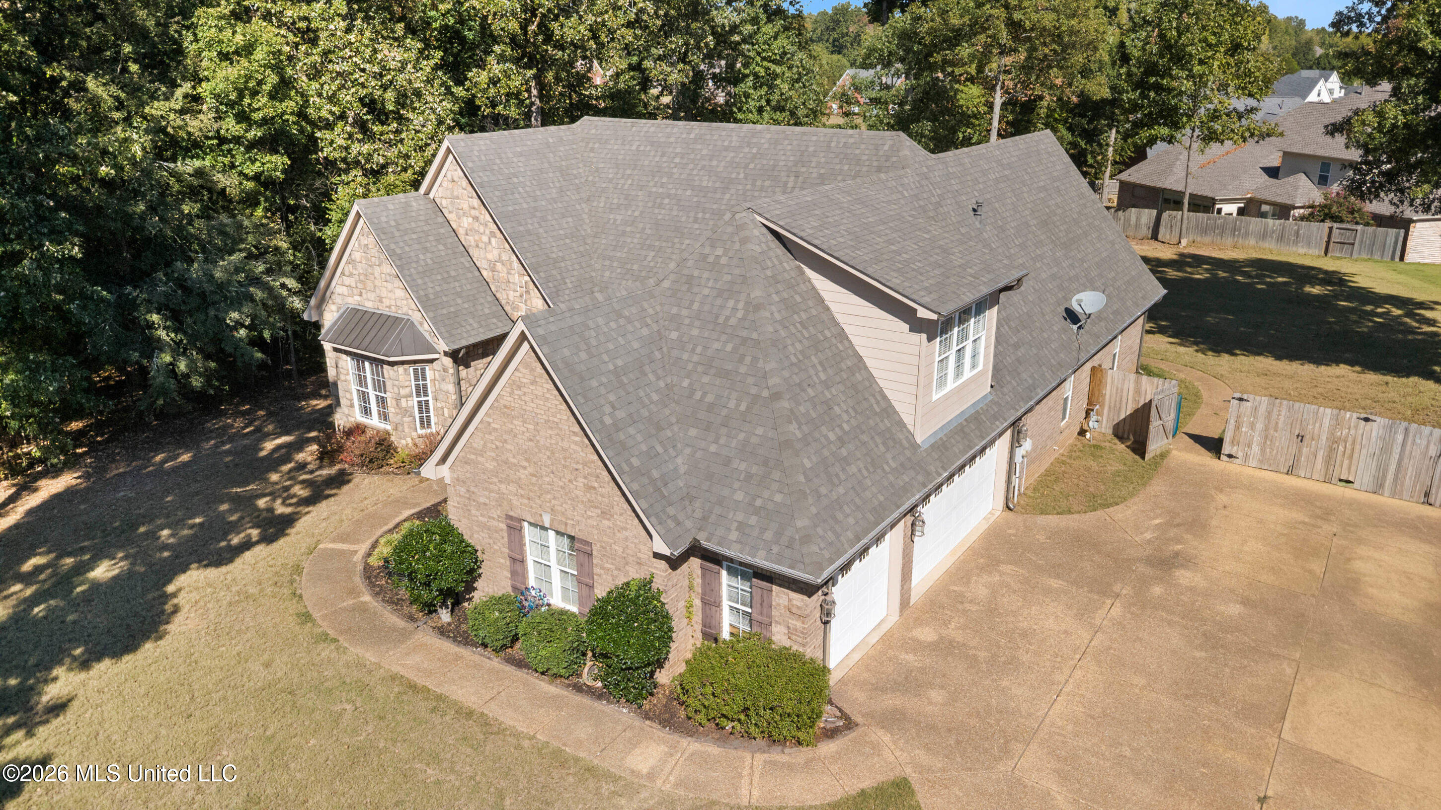 2138 College Road Property Photo 5
