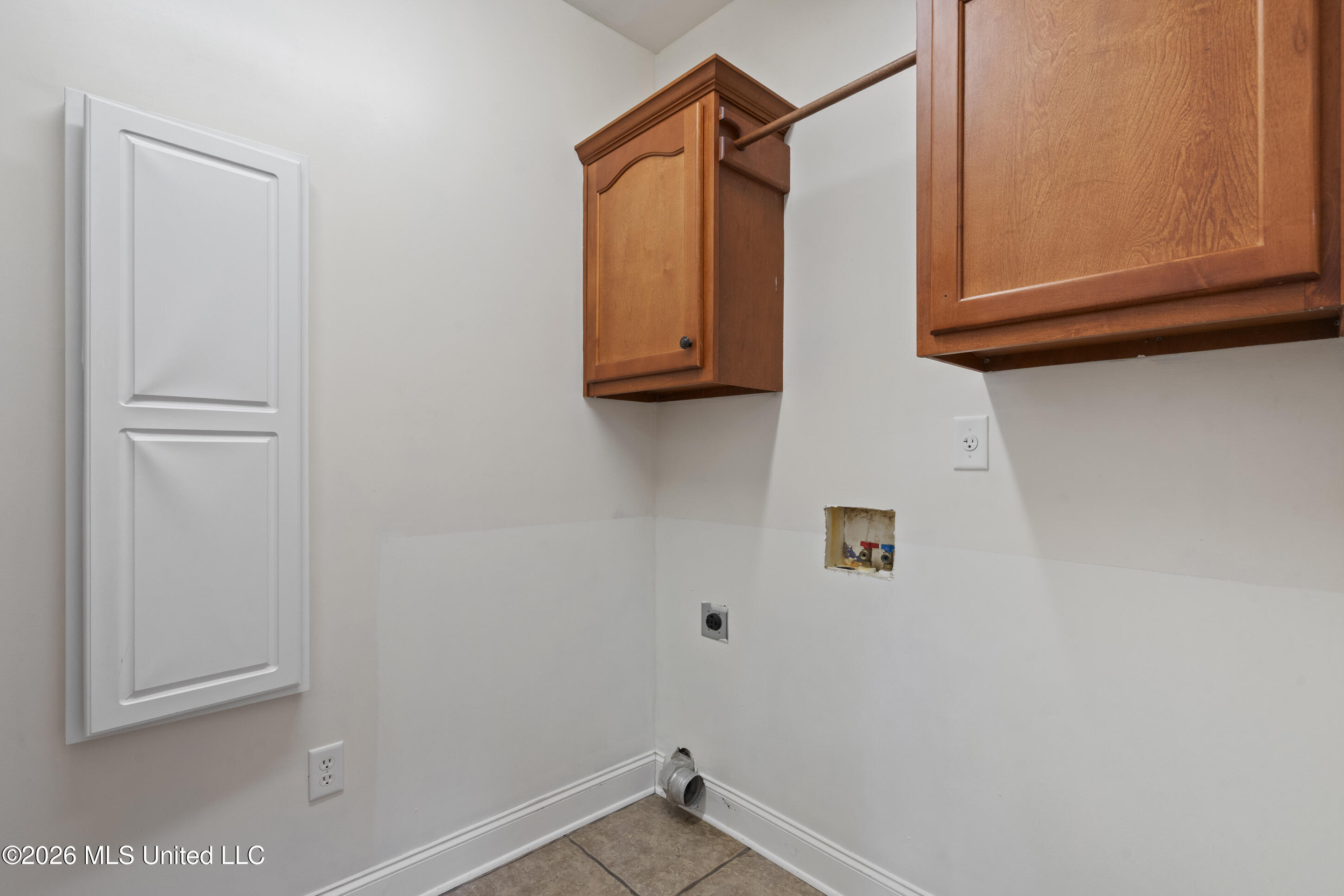 2138 College Road Property Photo 18