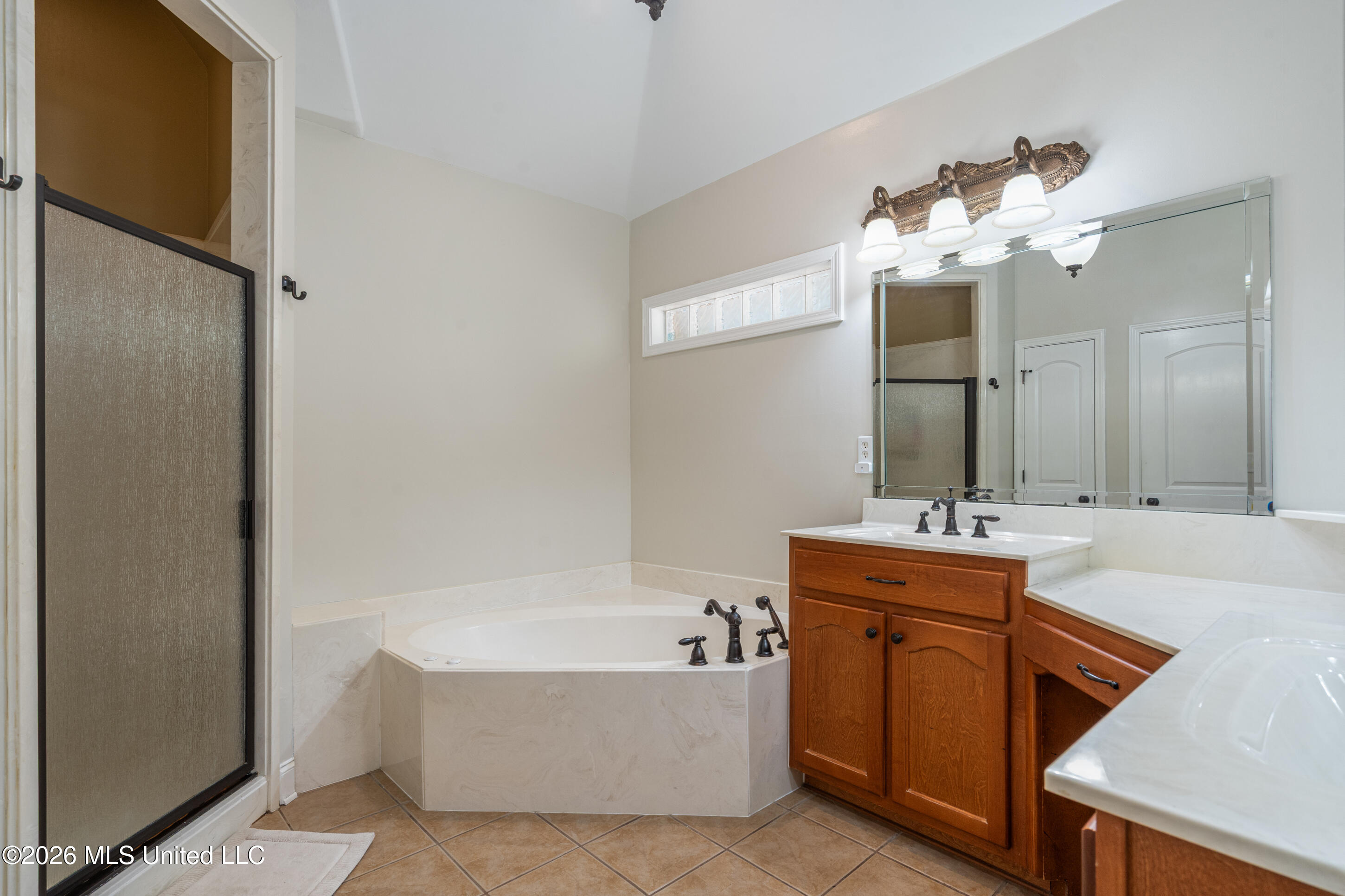 2138 College Road Property Photo 28