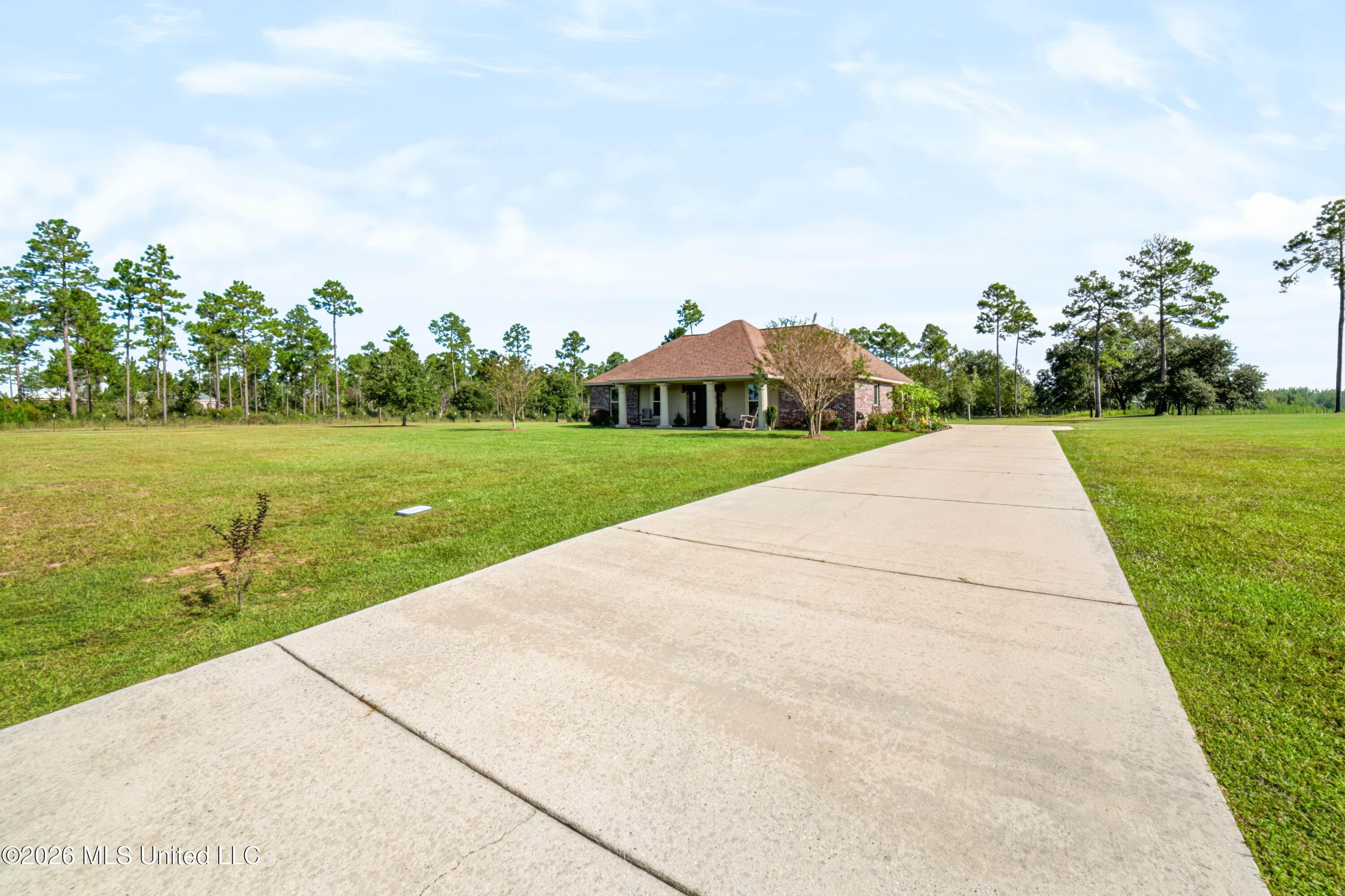 22110 Road 357 Property Photo 2