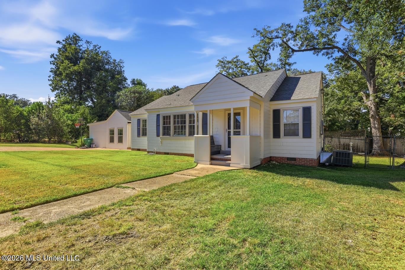 129 Mimosa Street Property Photo 1