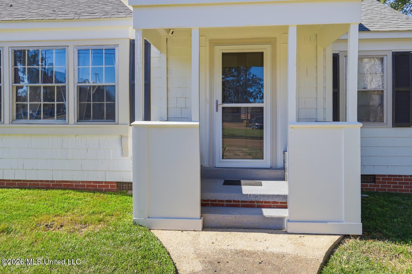 129 Mimosa Street Property Photo 4