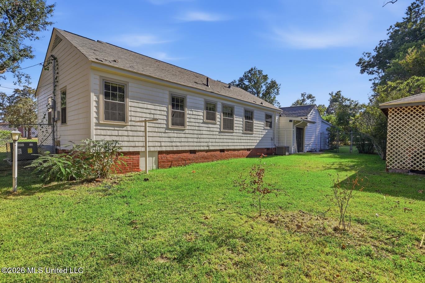 129 Mimosa Street Property Photo 28