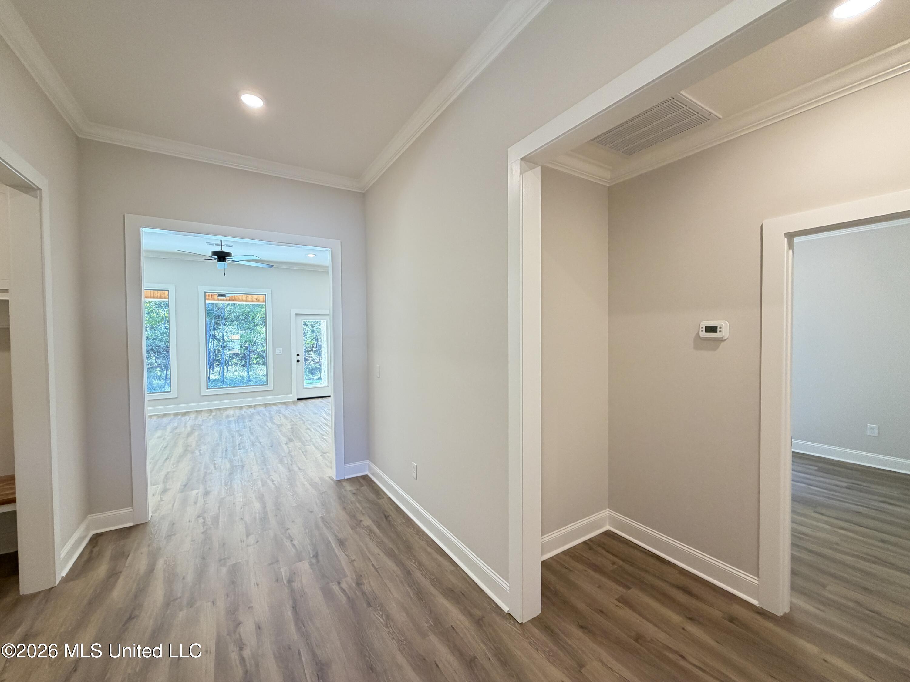 222 Anderson Oaks Drive Property Photo 2