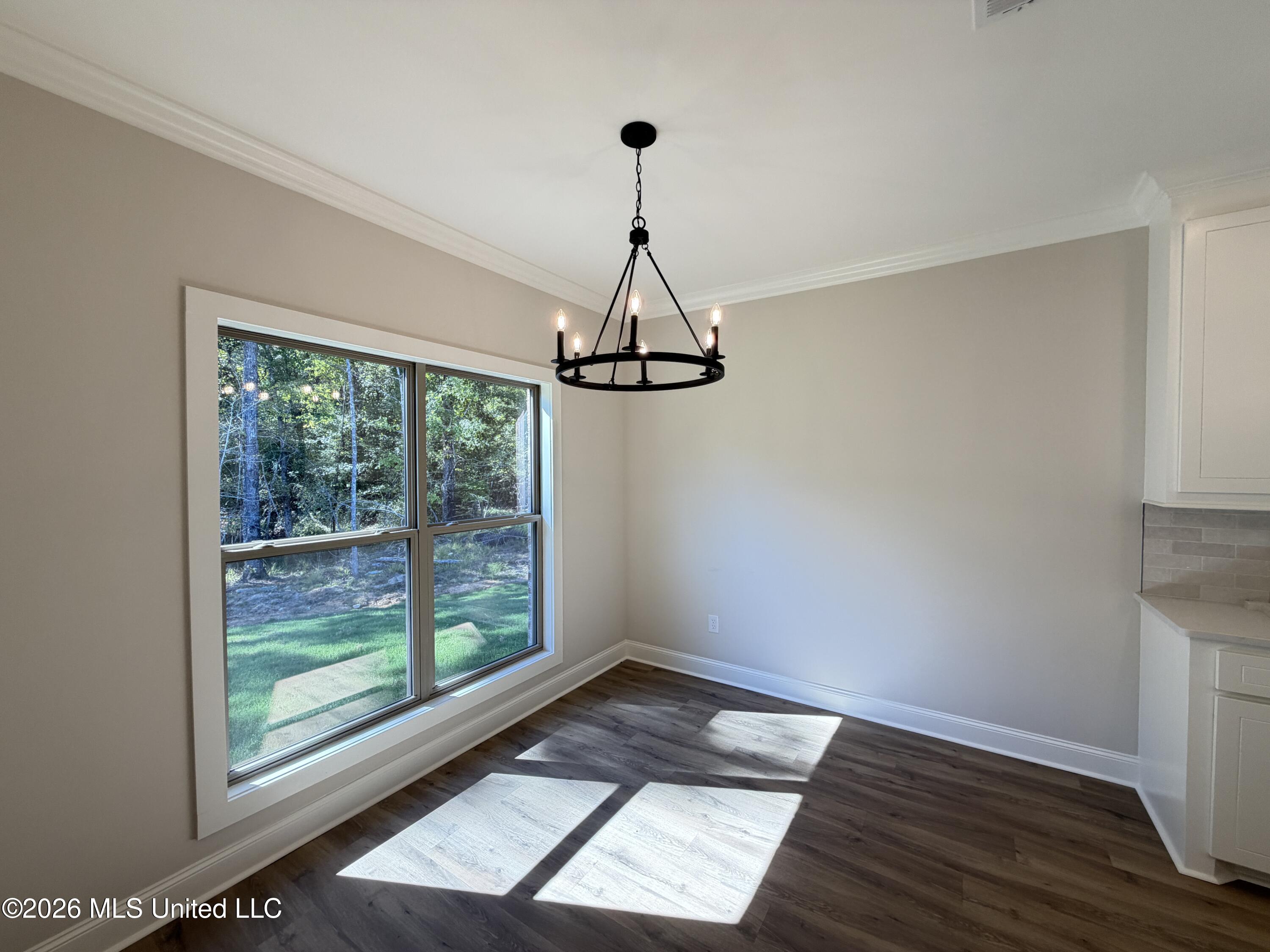 222 Anderson Oaks Drive Property Photo 9