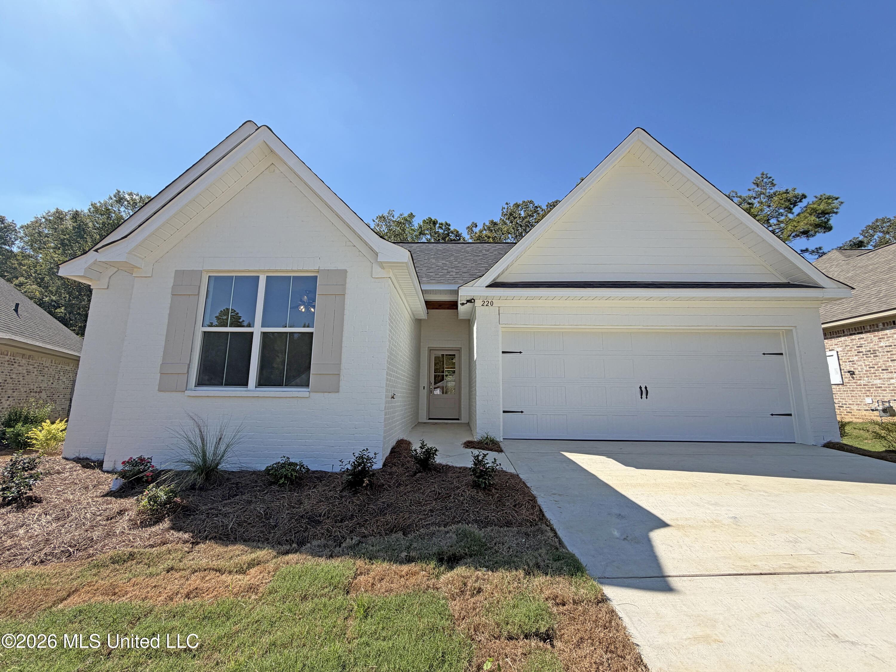 220 Anderson Oaks Drive Property Photo 1