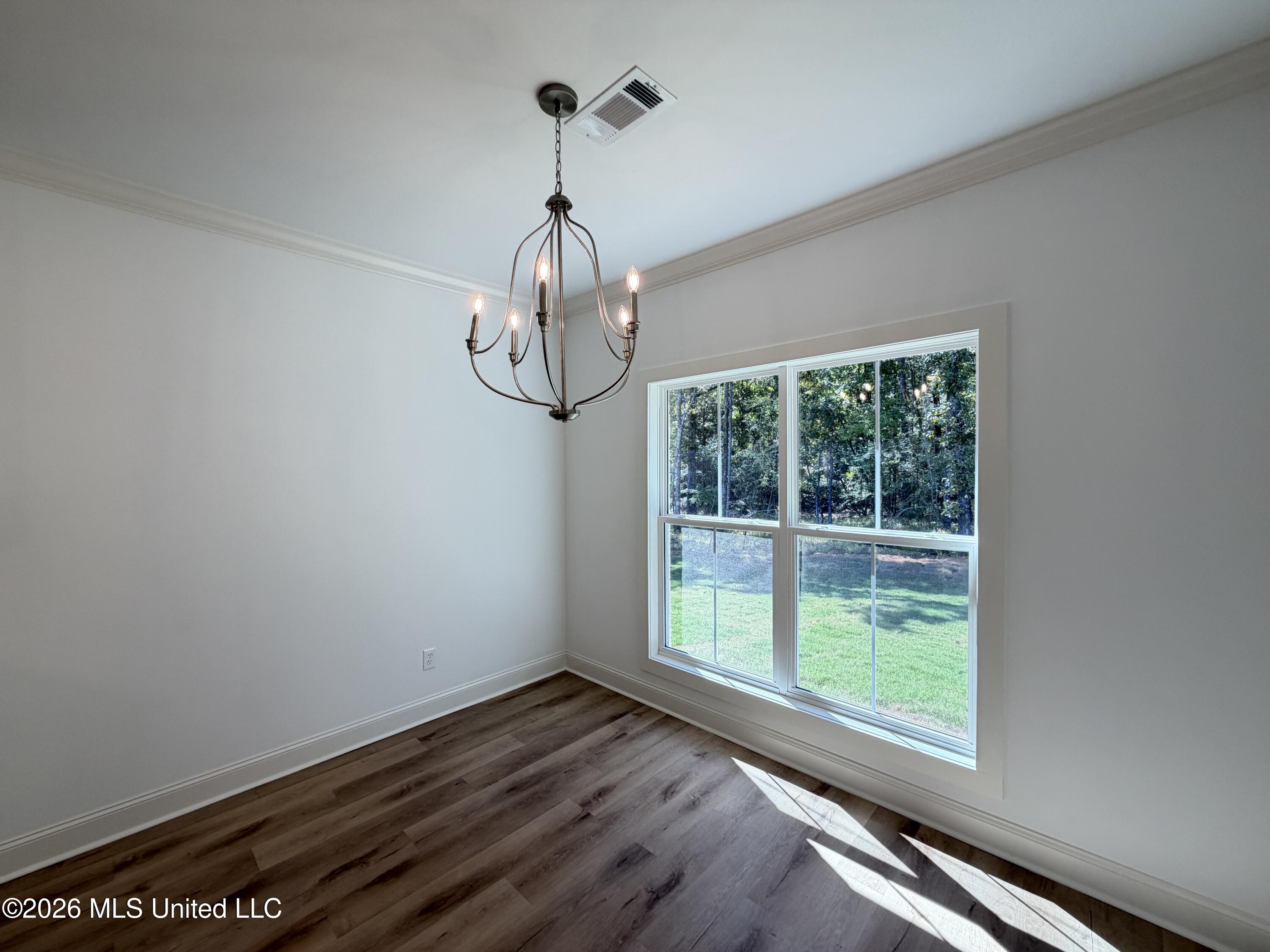 220 Anderson Oaks Drive Property Photo 8
