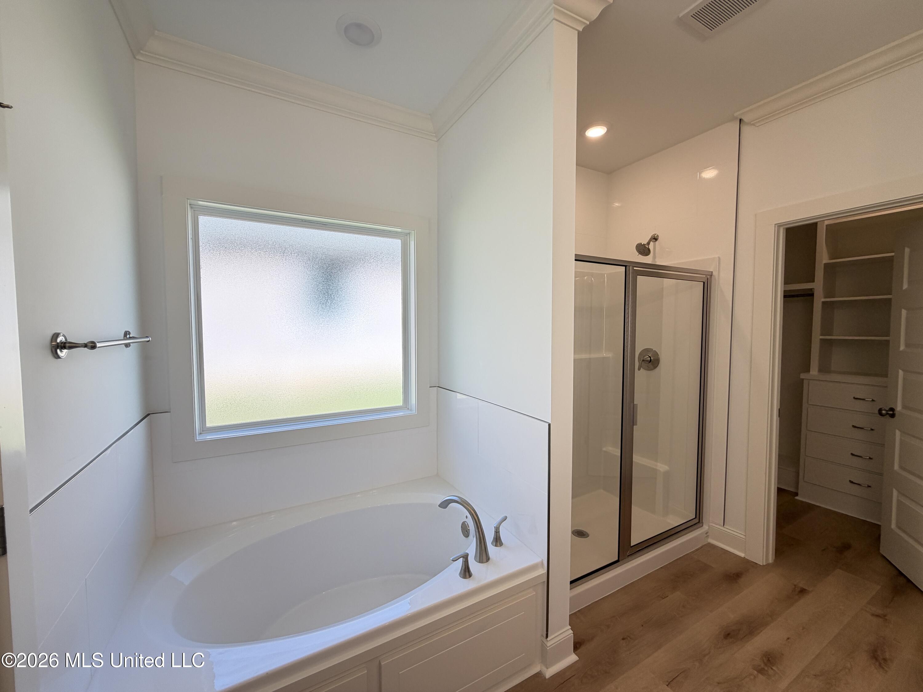 220 Anderson Oaks Drive Property Photo 15