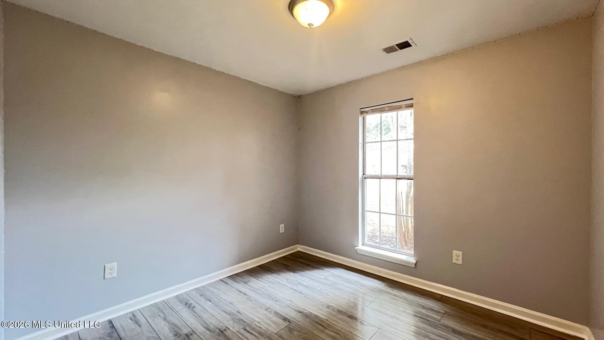 5344 Woodchase Drive Property Photo 22