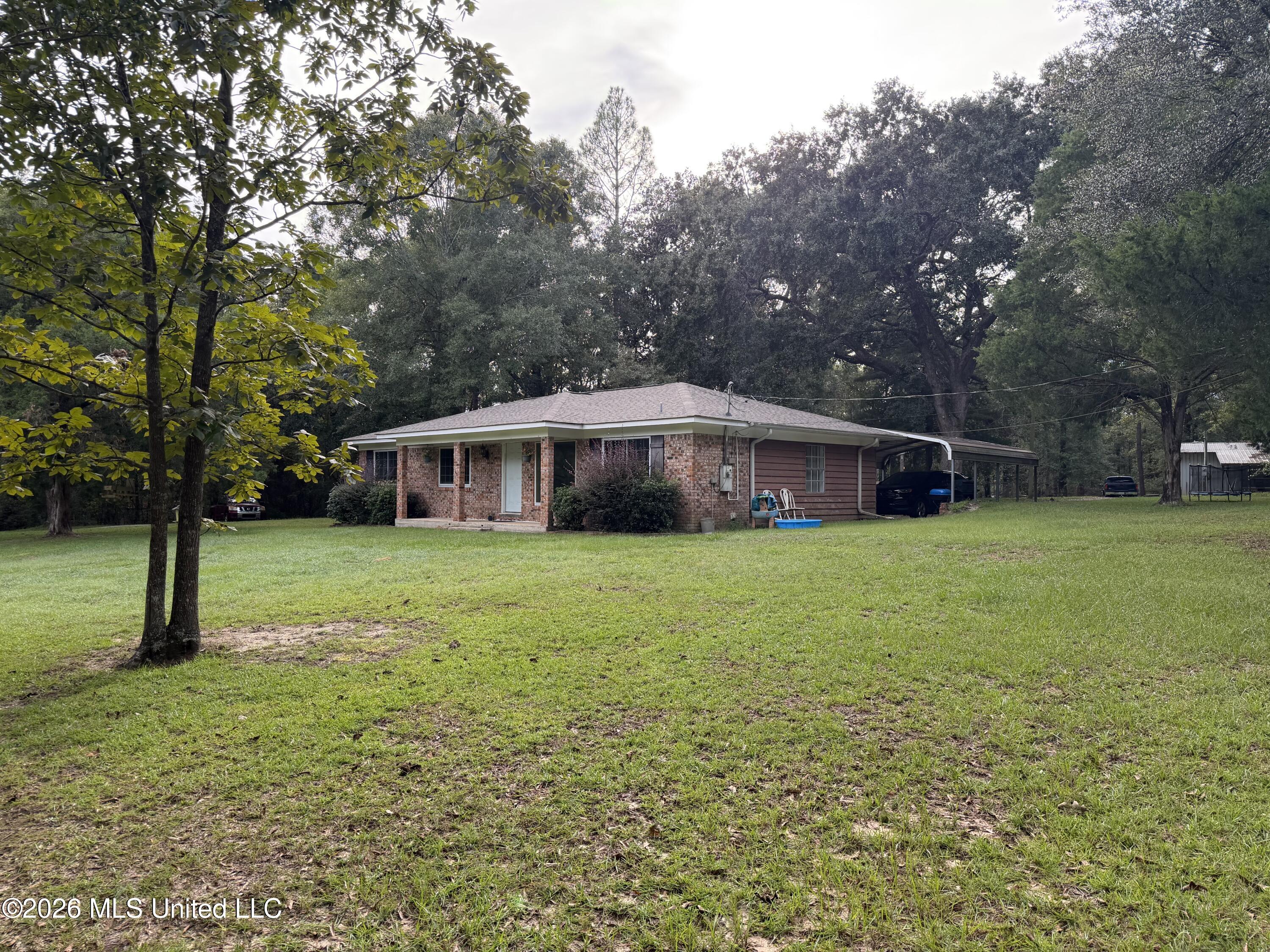 150 Devaughn Road Property Photo 2