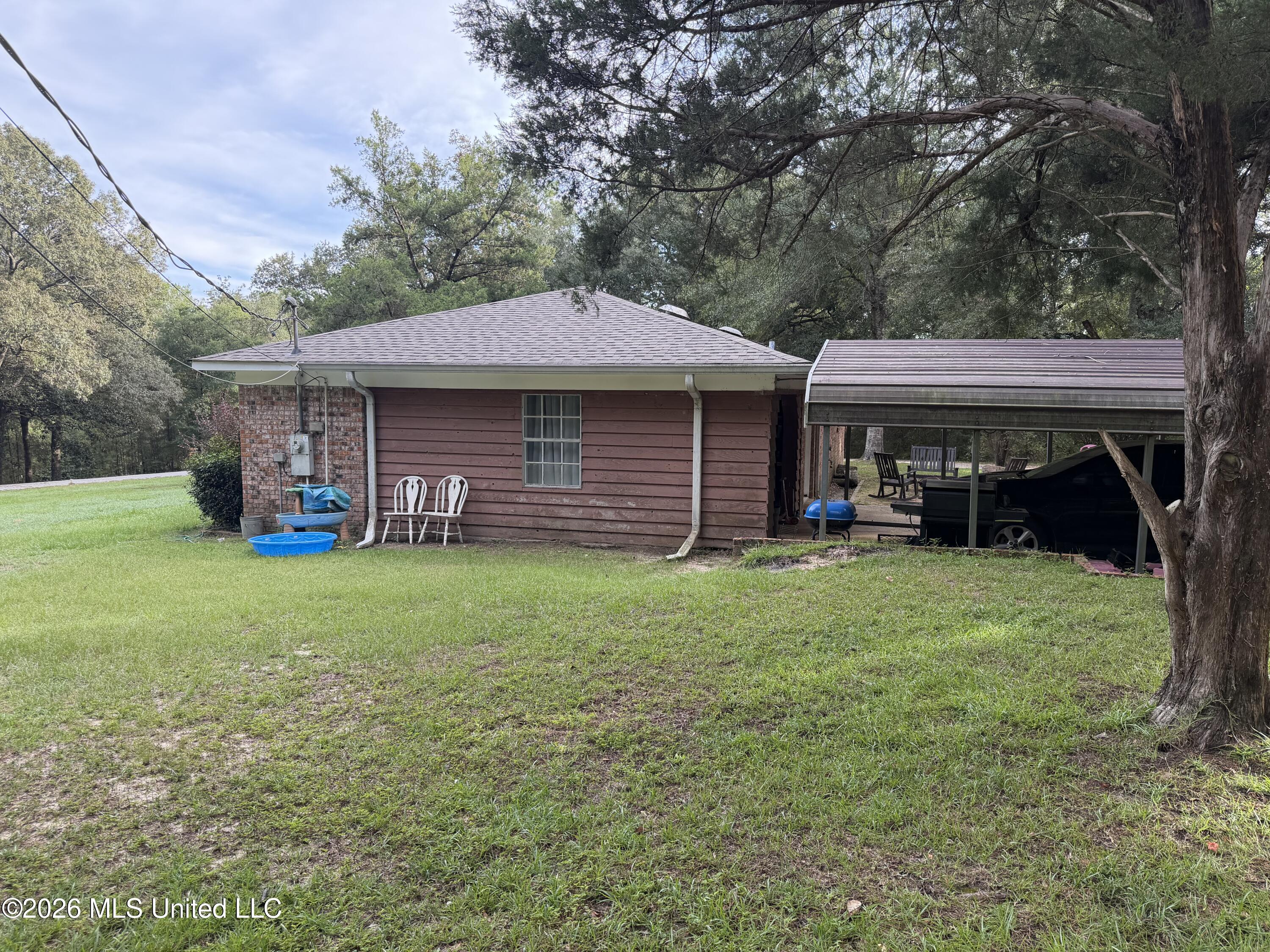 150 Devaughn Road Property Photo 6