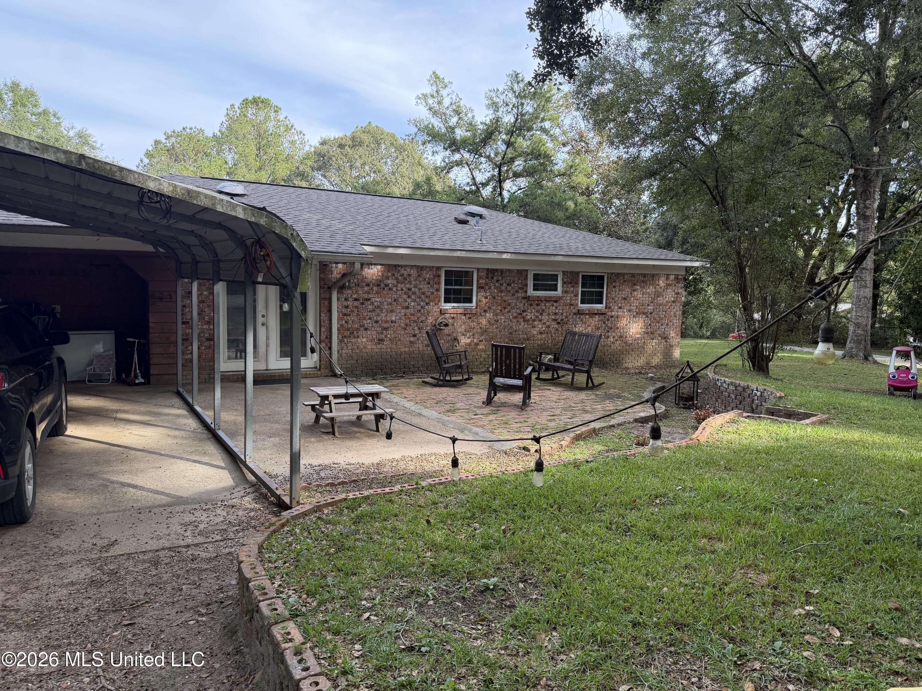 150 Devaughn Road Property Photo 7