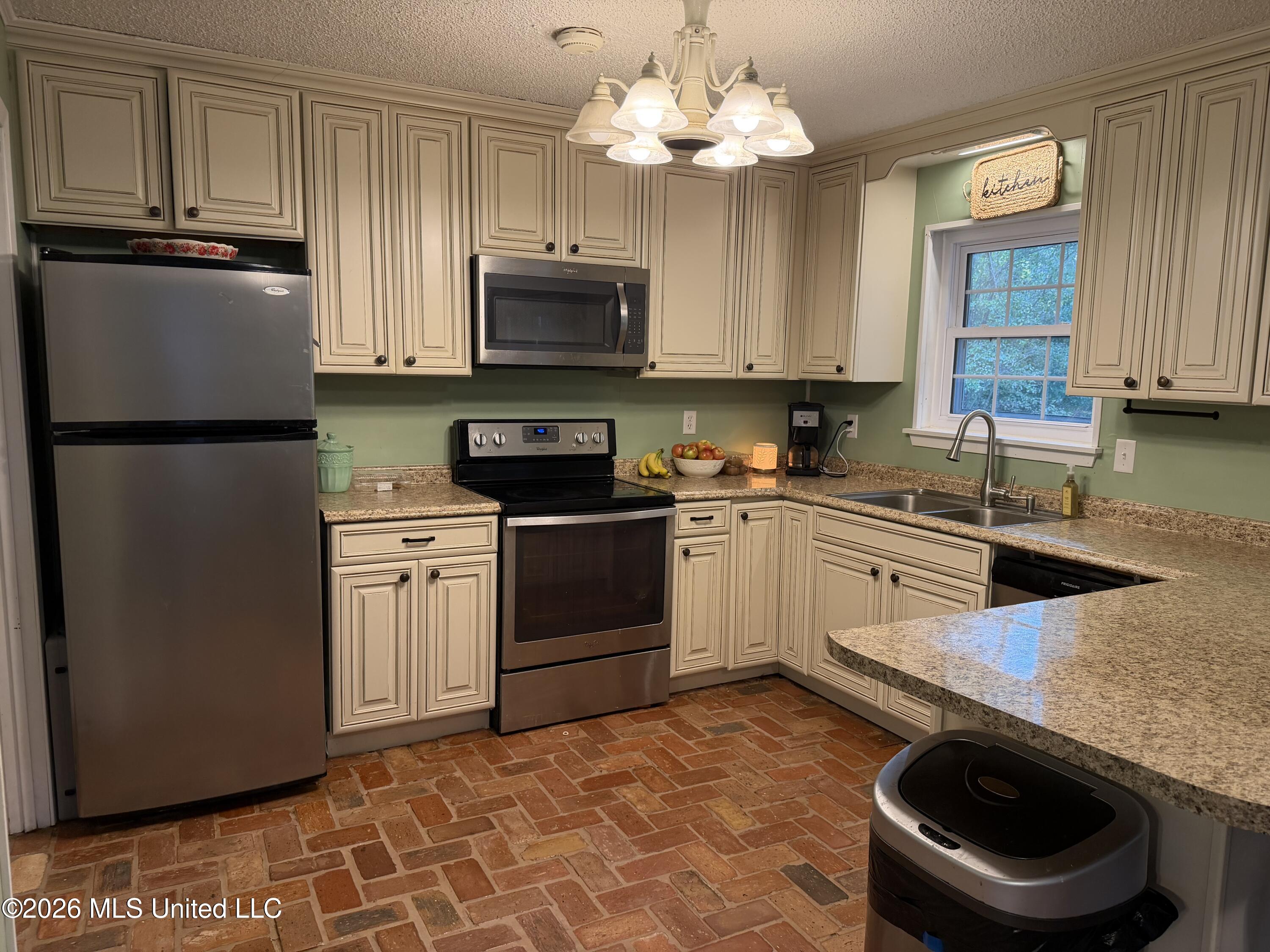 150 Devaughn Road Property Photo 10