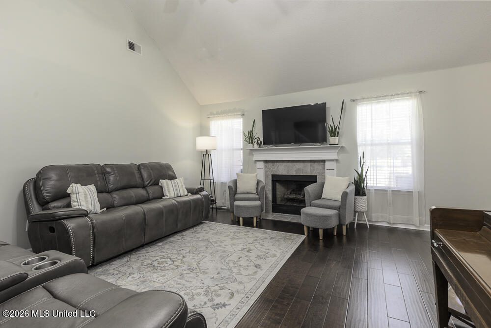 6890 Ranch Ridge Cove Property Photo 6