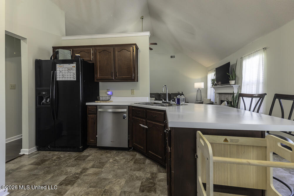 6890 Ranch Ridge Cove Property Photo 11