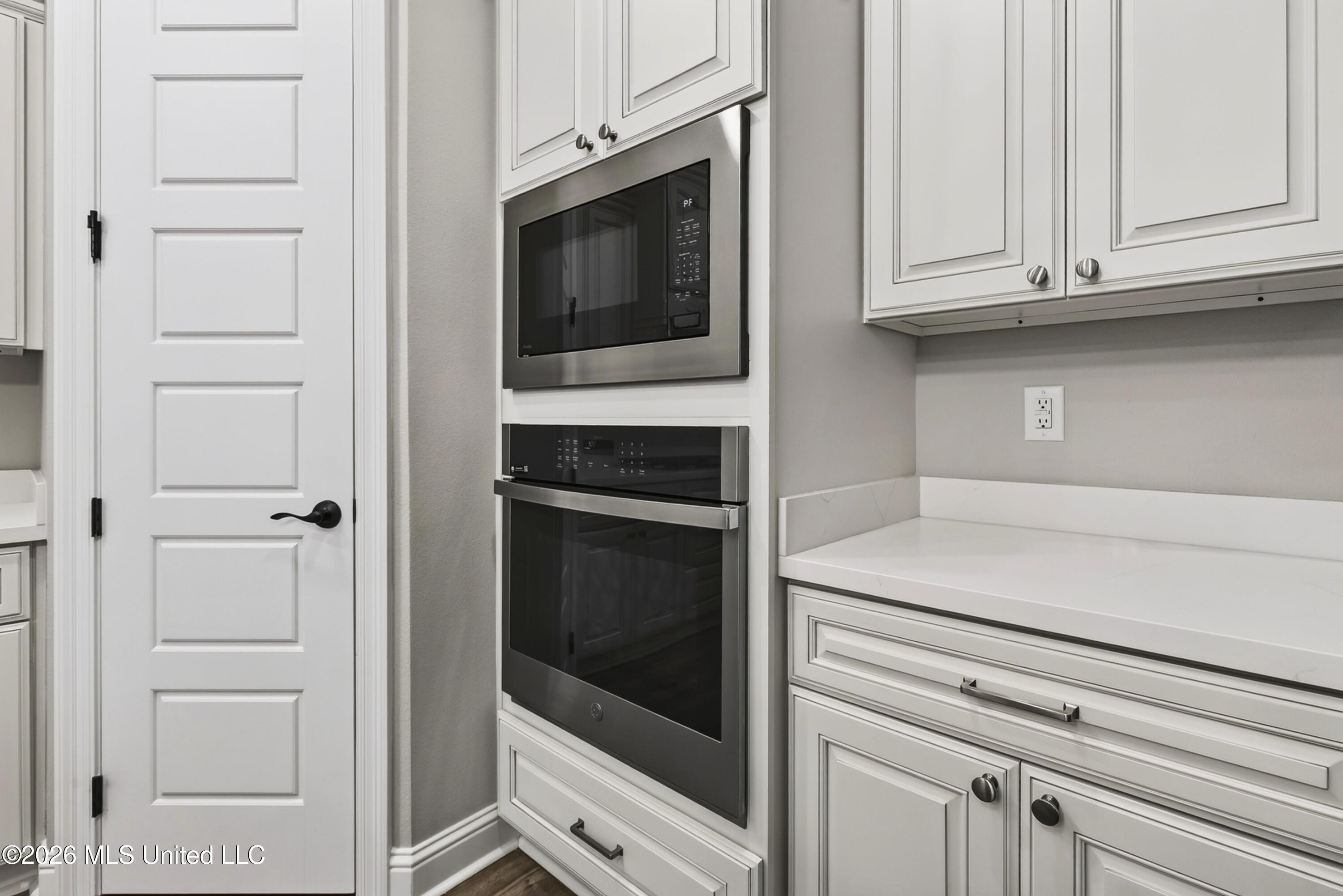 11021 Alphabet Road Property Photo 28