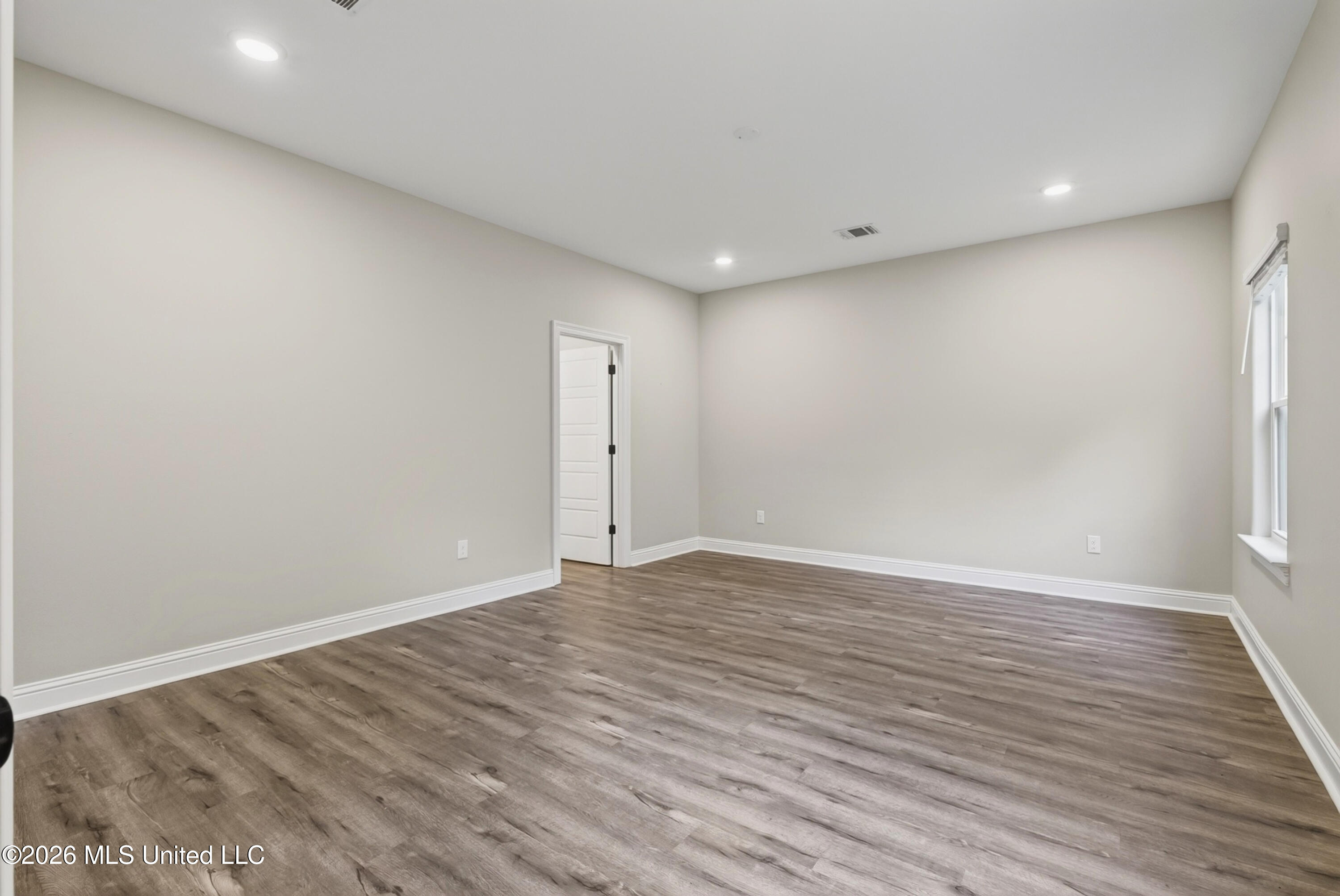 11021 Alphabet Road Property Photo 34