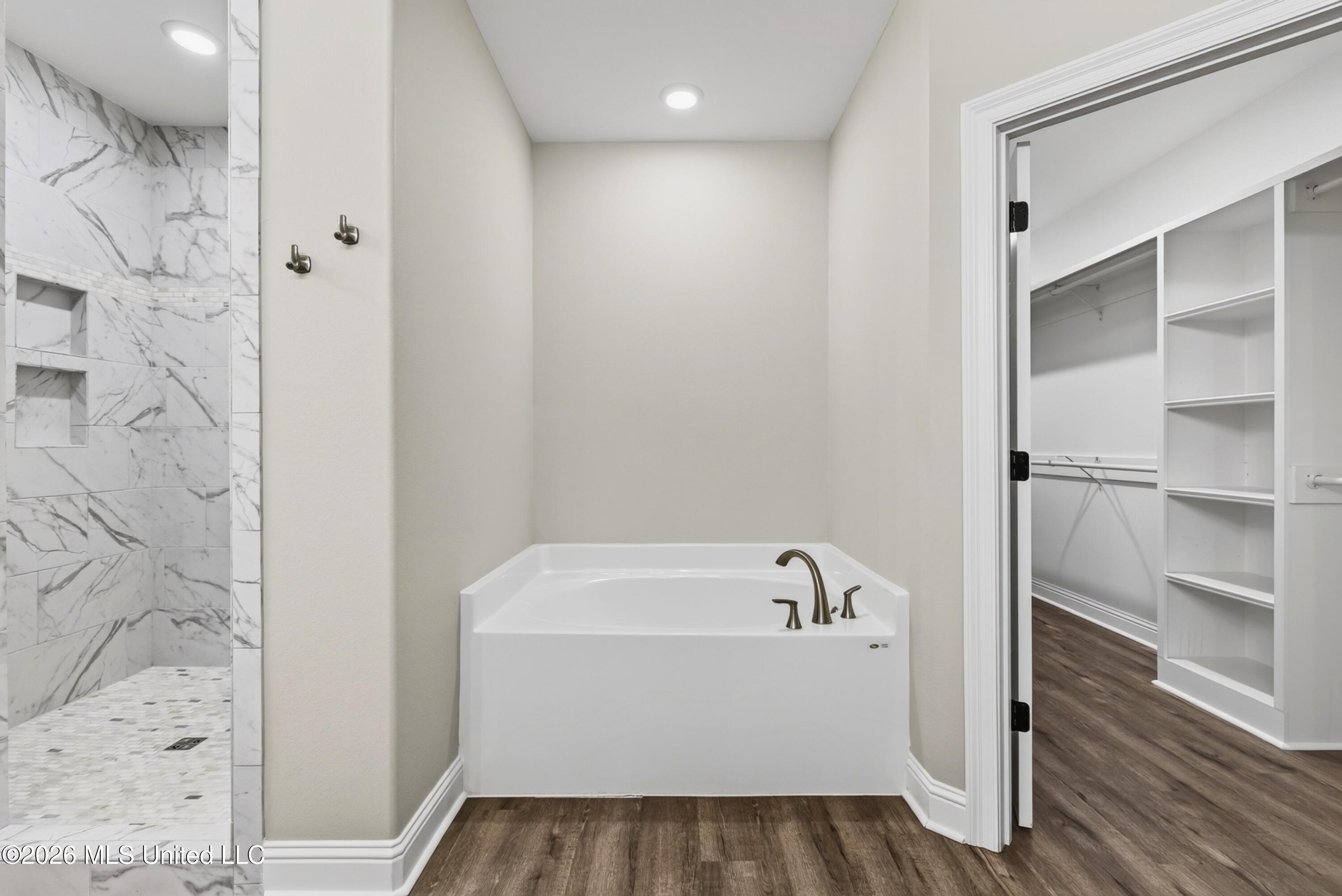 11021 Alphabet Road Property Photo 41