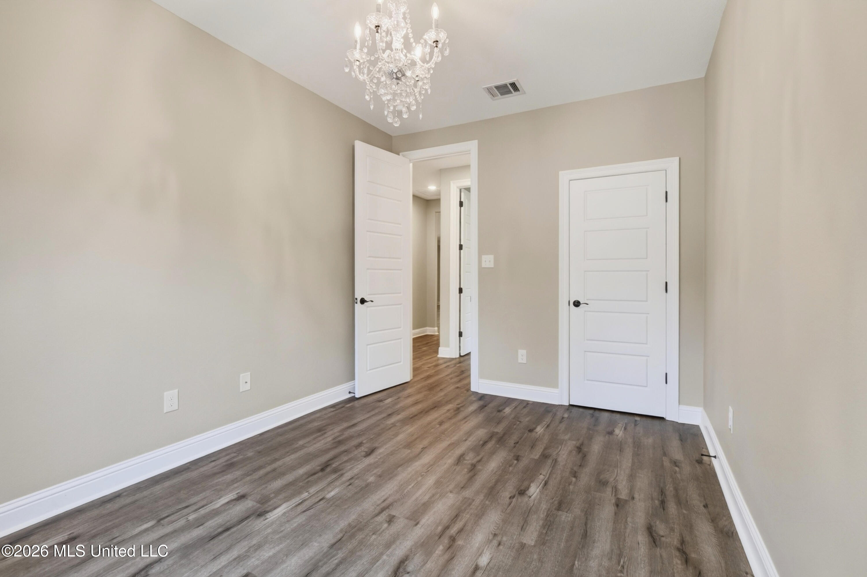 11021 Alphabet Road Property Photo 54