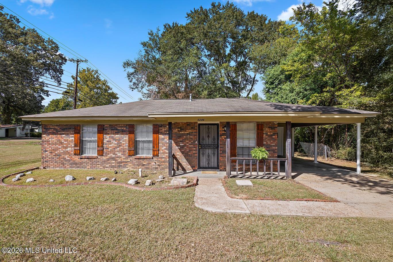 5246 Ginger Drive Property Photo 1