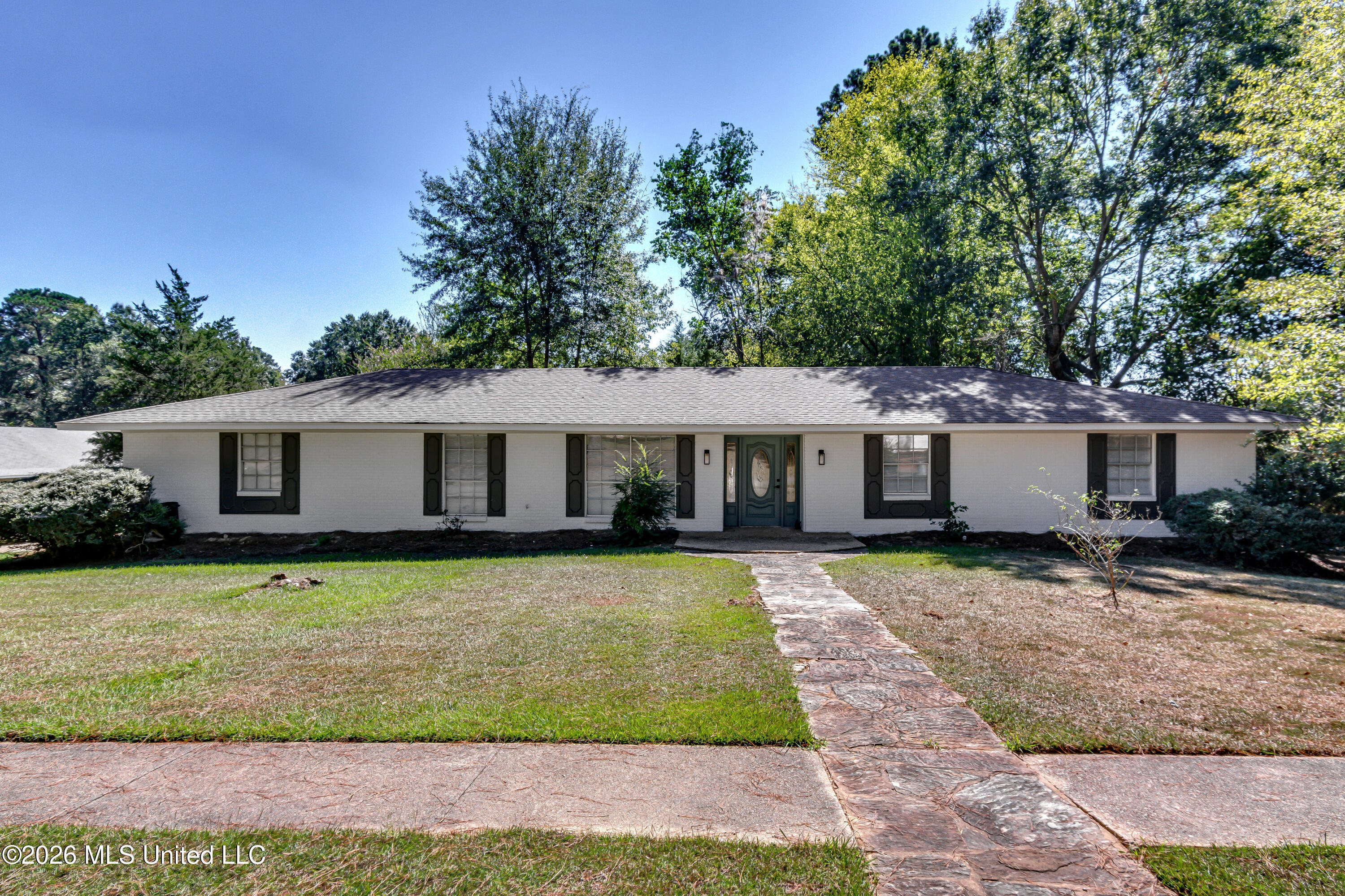 202 Mcdonald Drive Property Photo 1