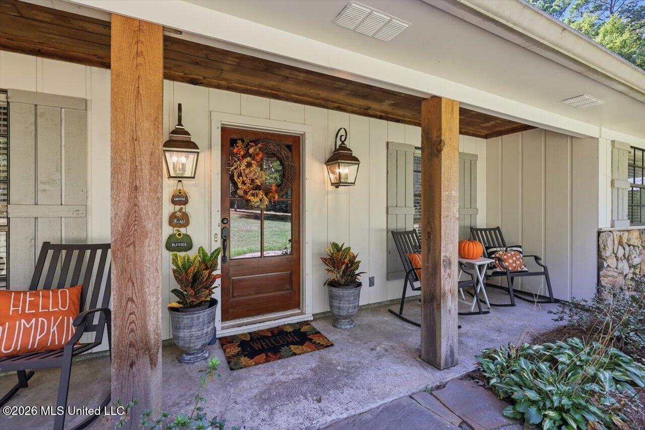 113 Quail Hollow Place Property Photo 7