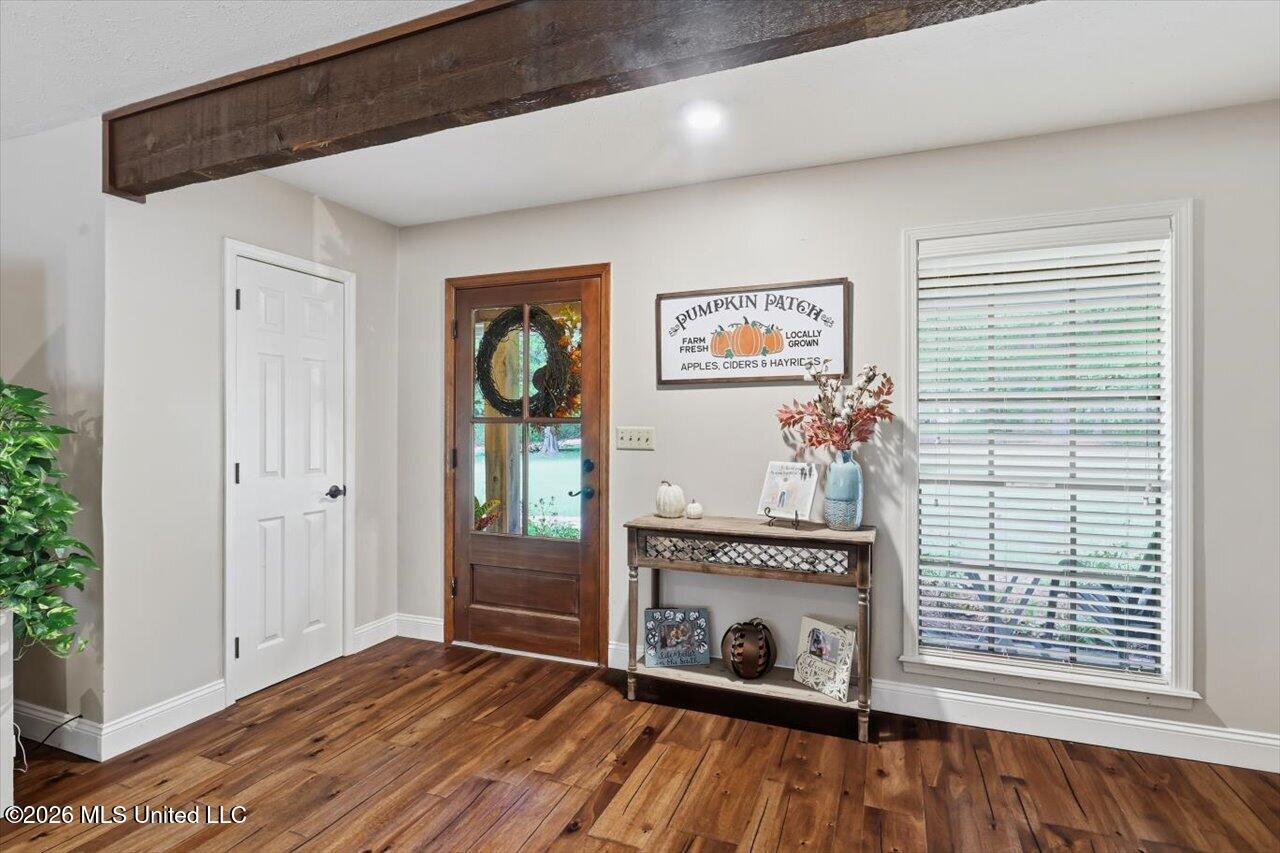 113 Quail Hollow Place Property Photo 9