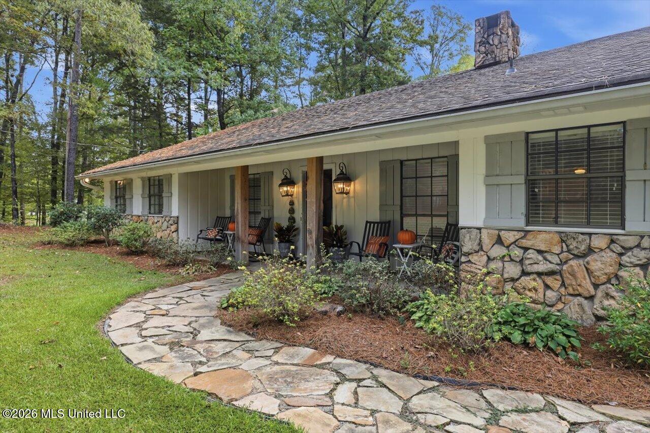 113 Quail Hollow Place Property Photo 10