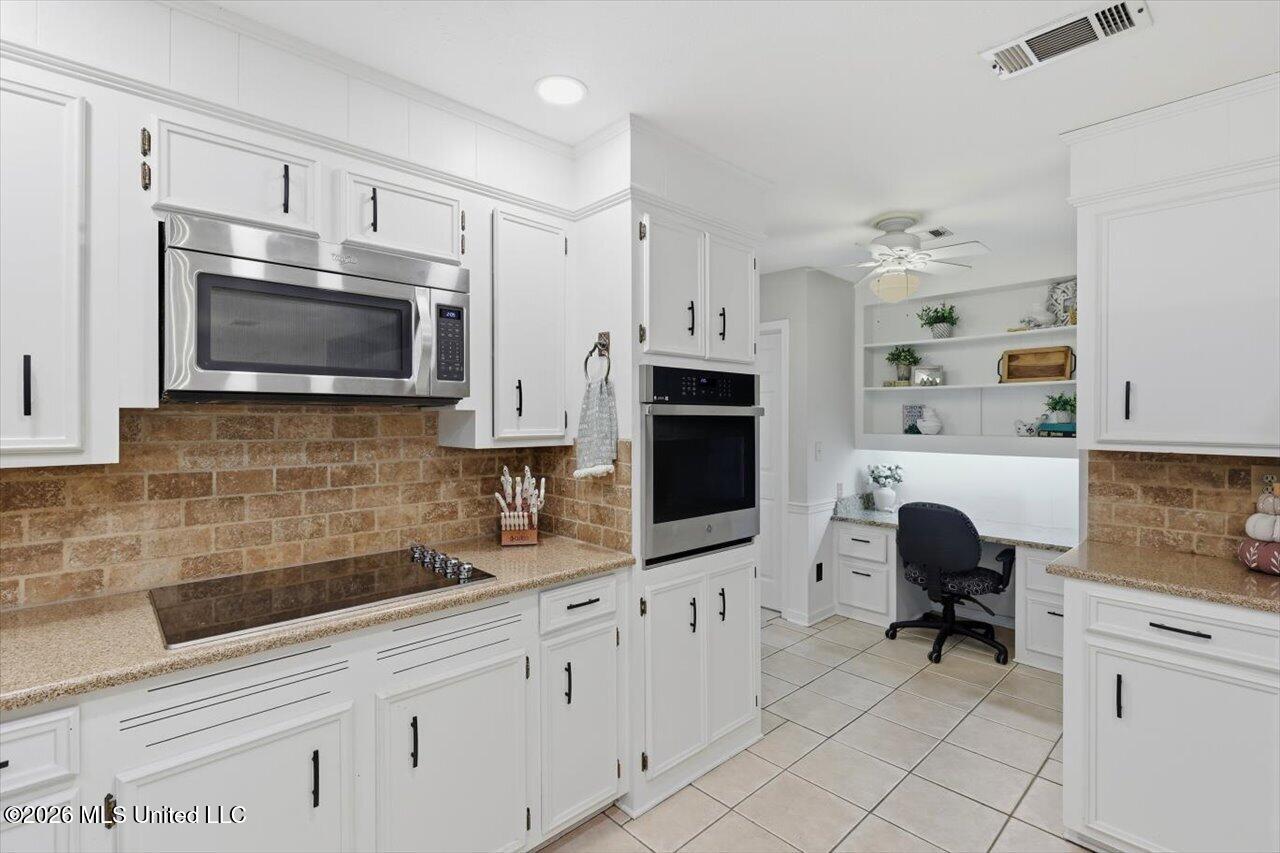 113 Quail Hollow Place Property Photo 17