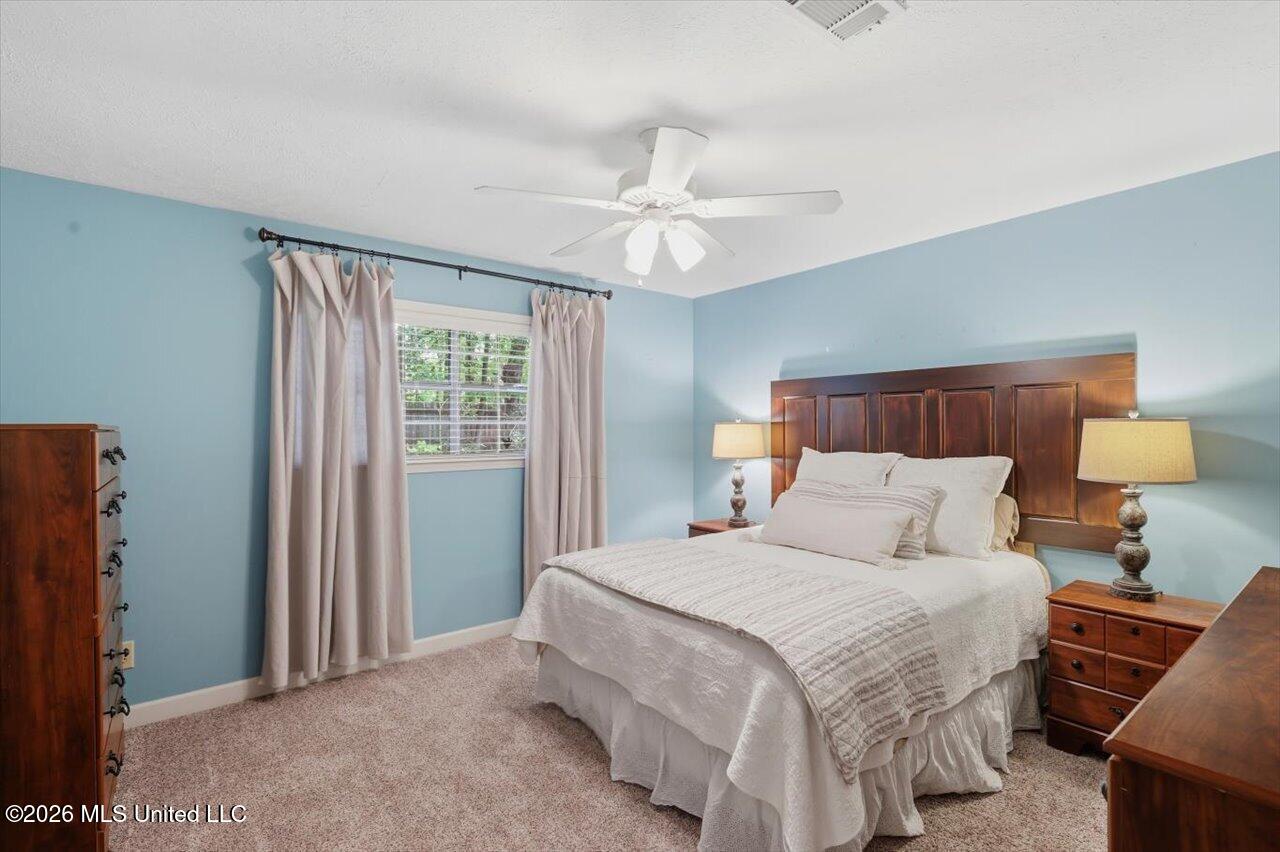 113 Quail Hollow Place Property Photo 35