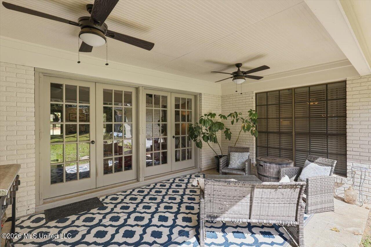 113 Quail Hollow Place Property Photo 41